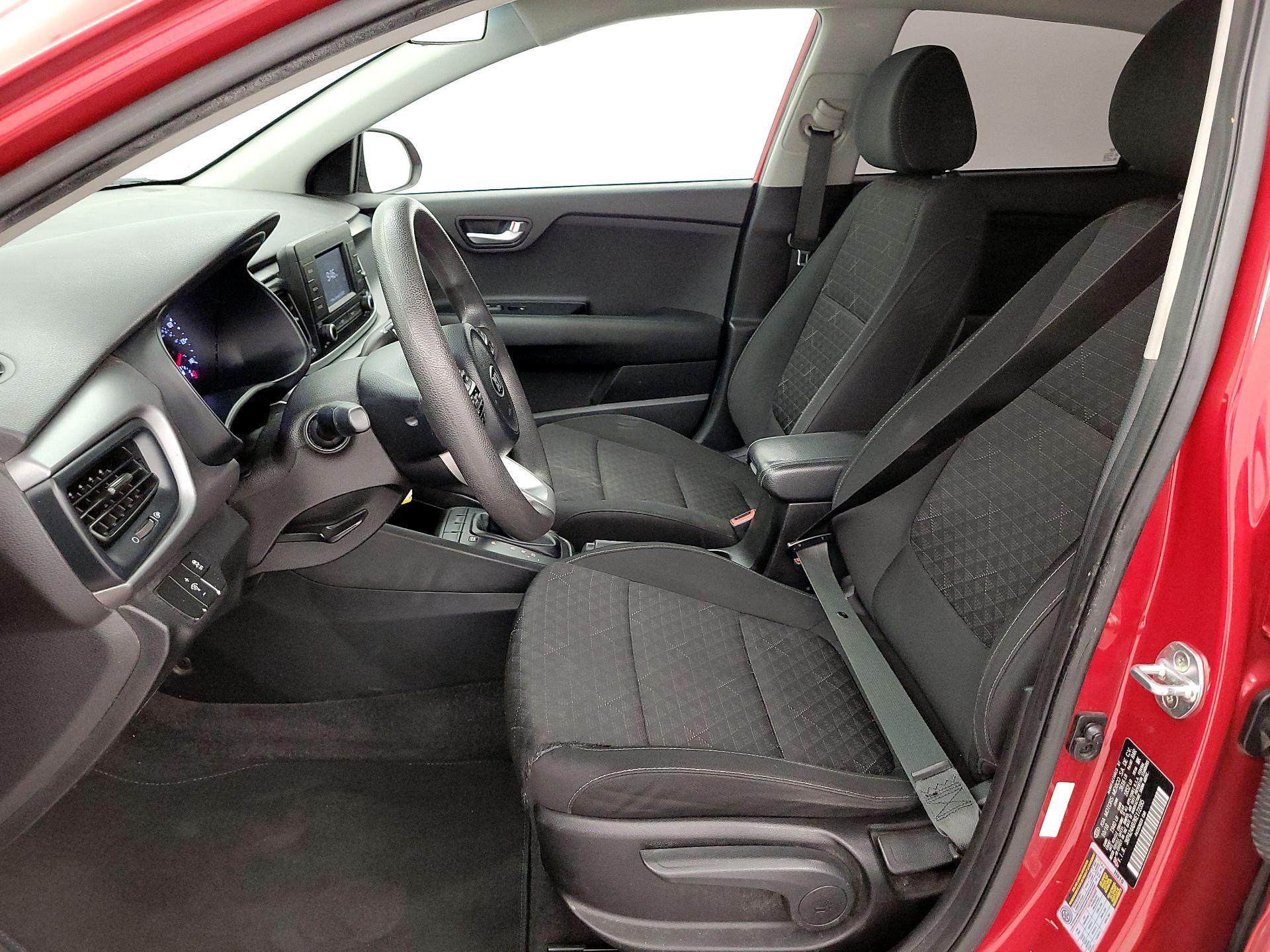 Thumbnail: 2019 Kia Rio - 11