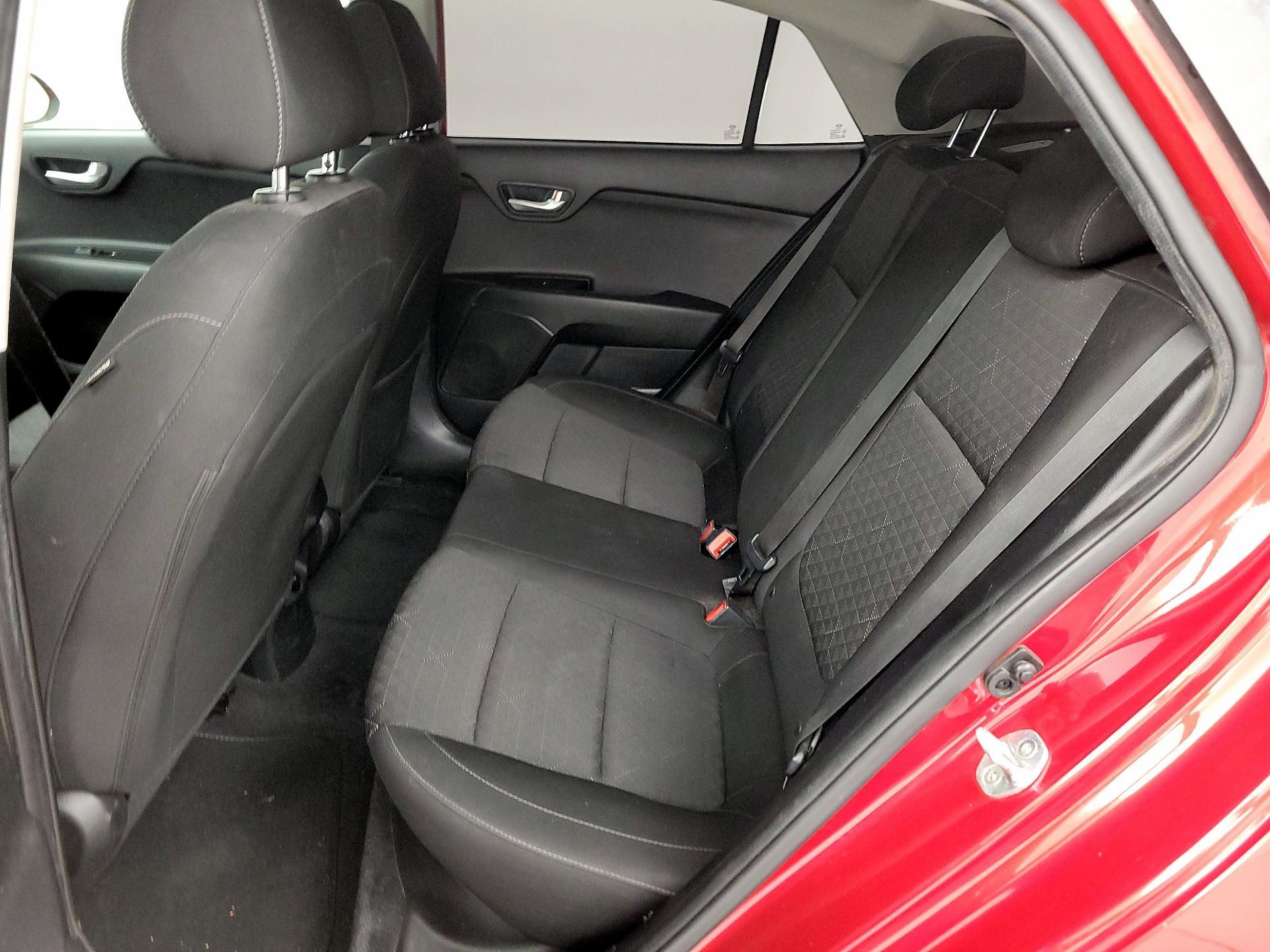 Thumbnail: 2019 Kia Rio - 19