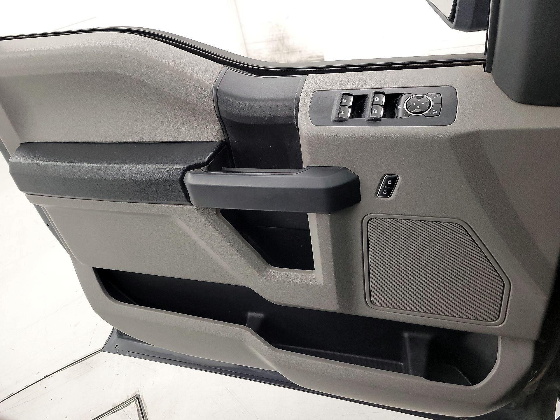 Thumbnail: 2016 Ford F-150 - 12