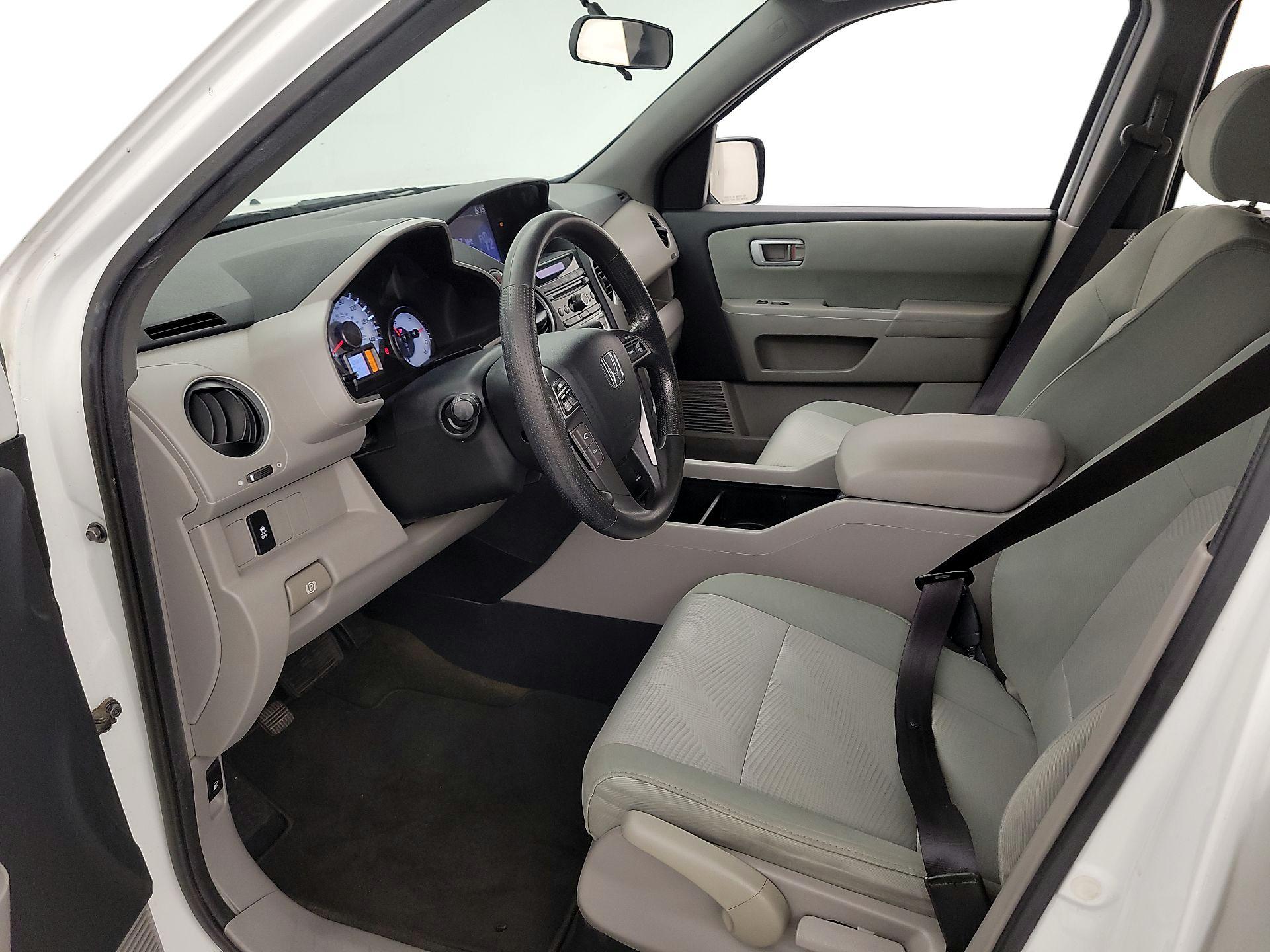 Thumbnail: 2014 Honda Pilot - 11
