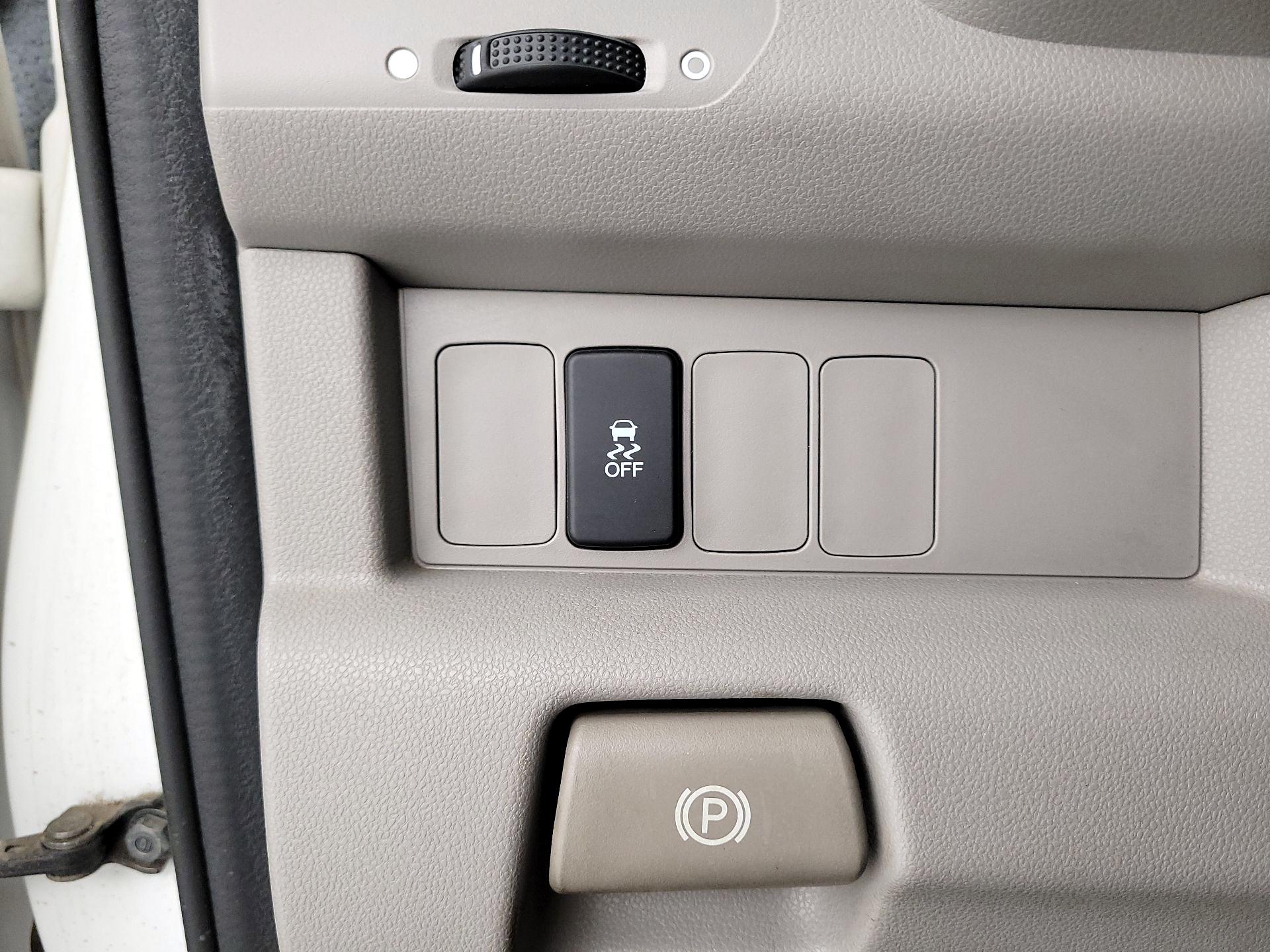 Thumbnail: 2014 Honda Pilot - 13