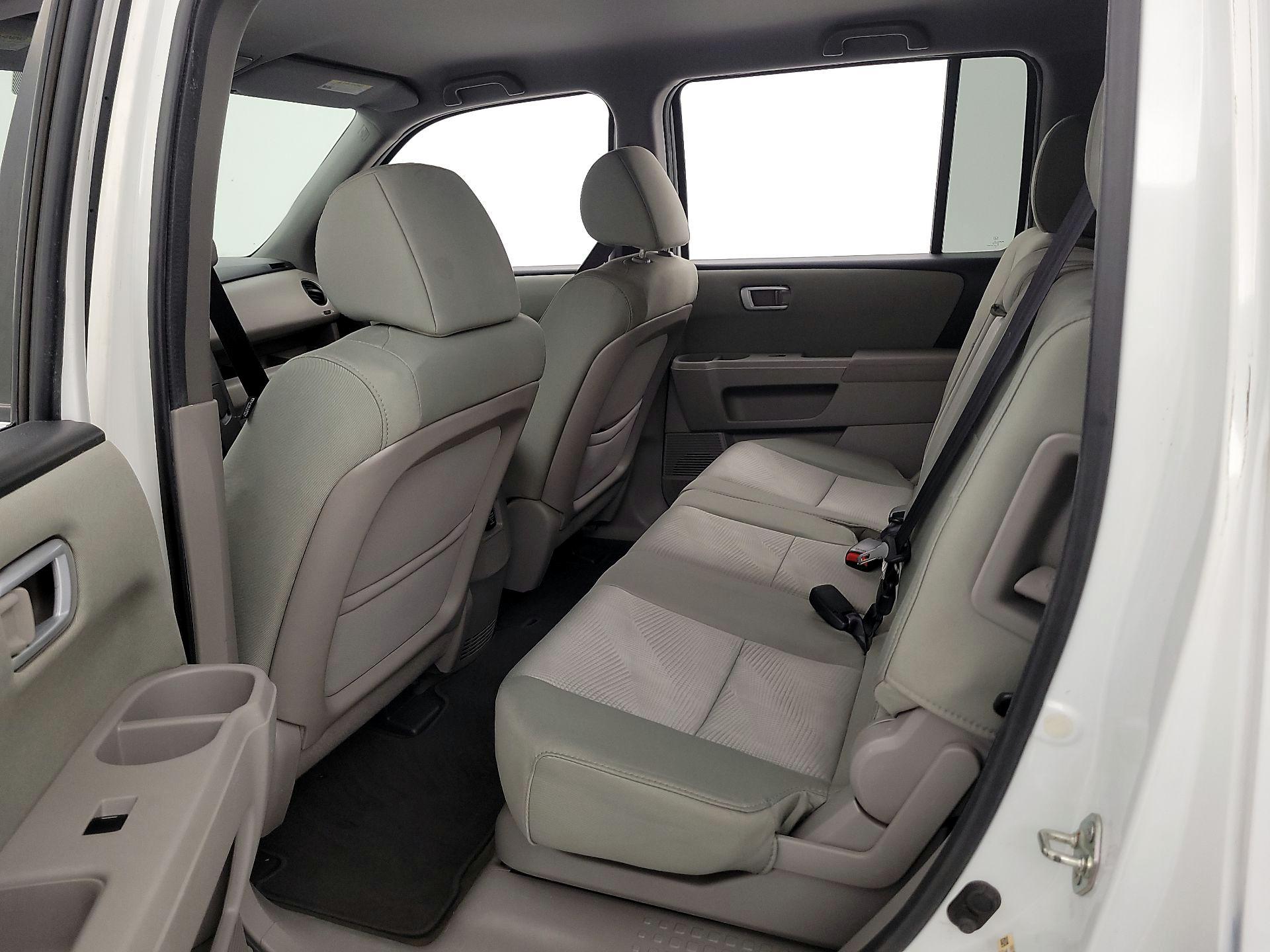 Thumbnail: 2014 Honda Pilot - 19