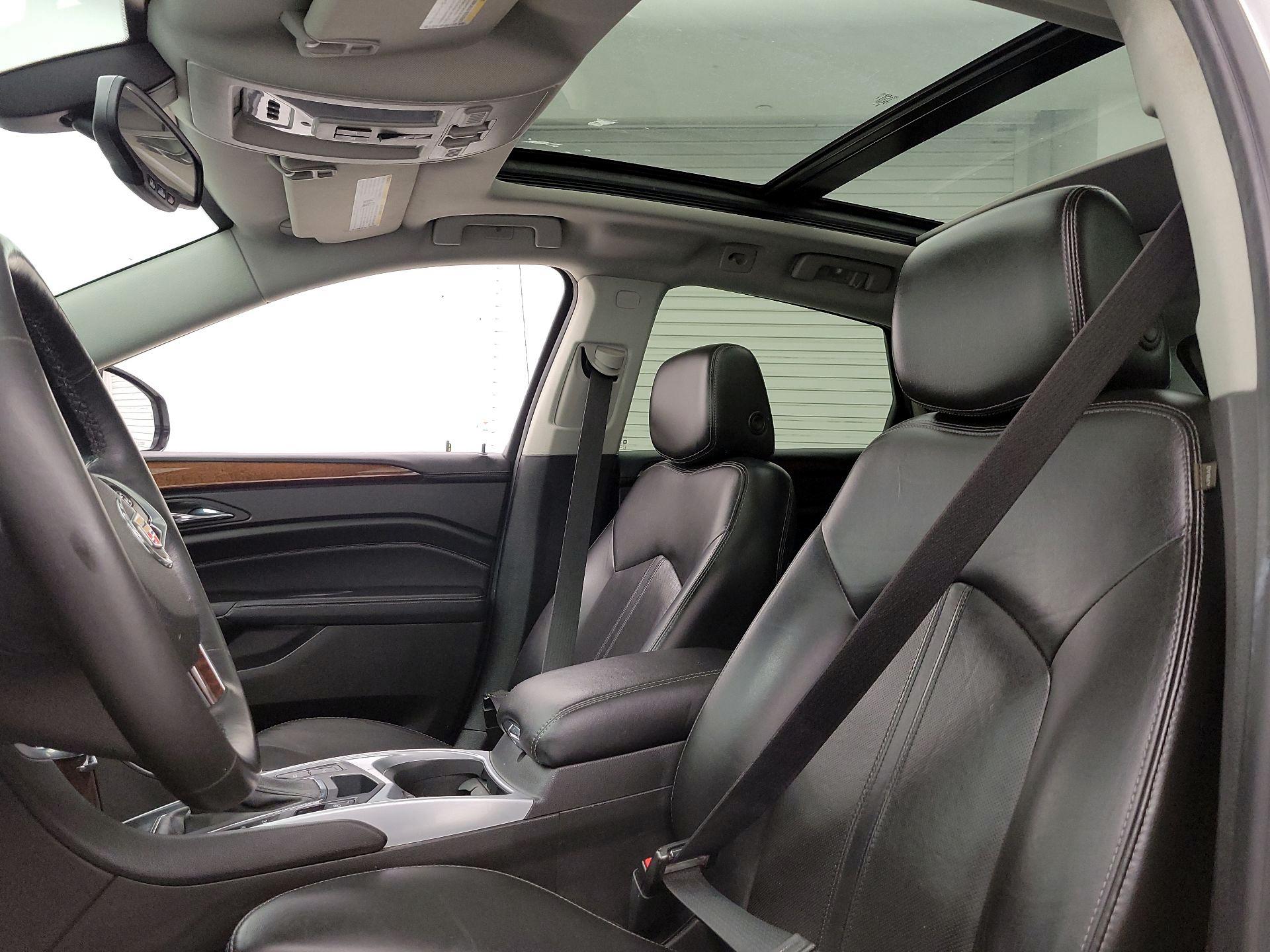 Thumbnail: 2016 Cadillac SRX - 20