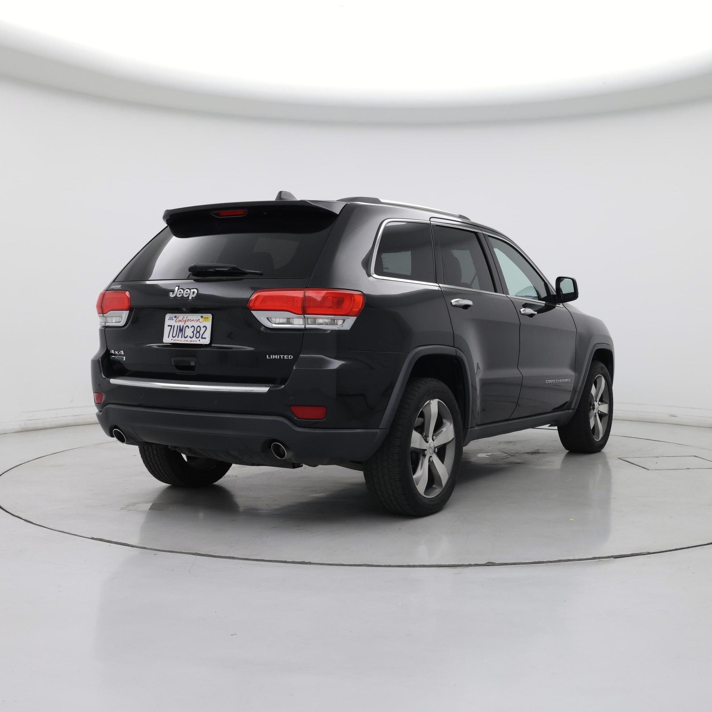 Thumbnail: 2015 Jeep Grand Cherokee - 8