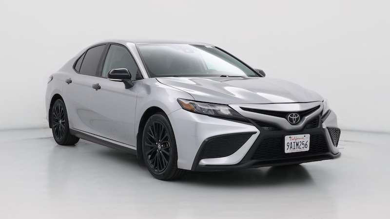 2022 Toyota Camry SE Hero Image