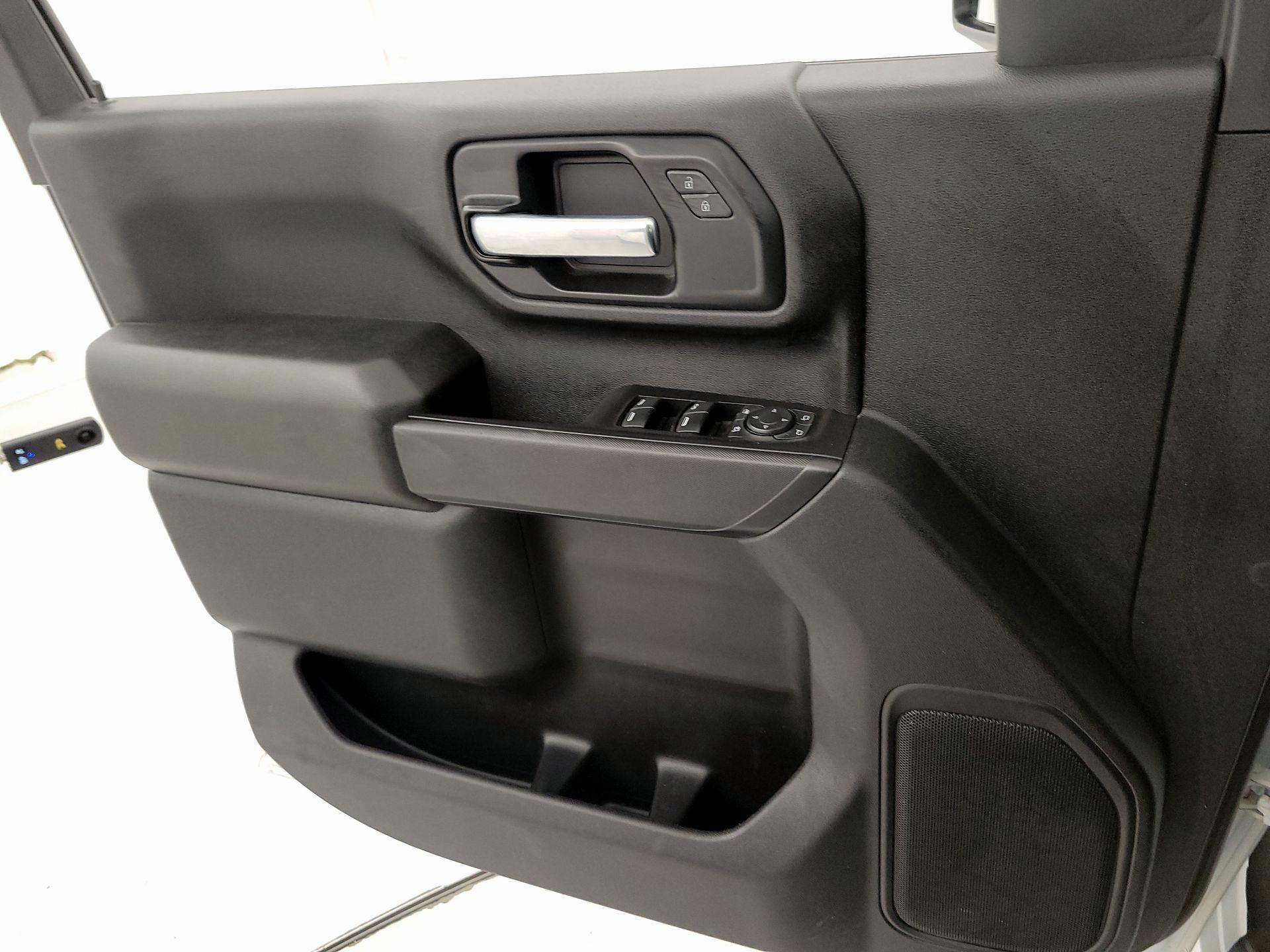Thumbnail: 2021 Chevrolet Silverado 2500 - 12