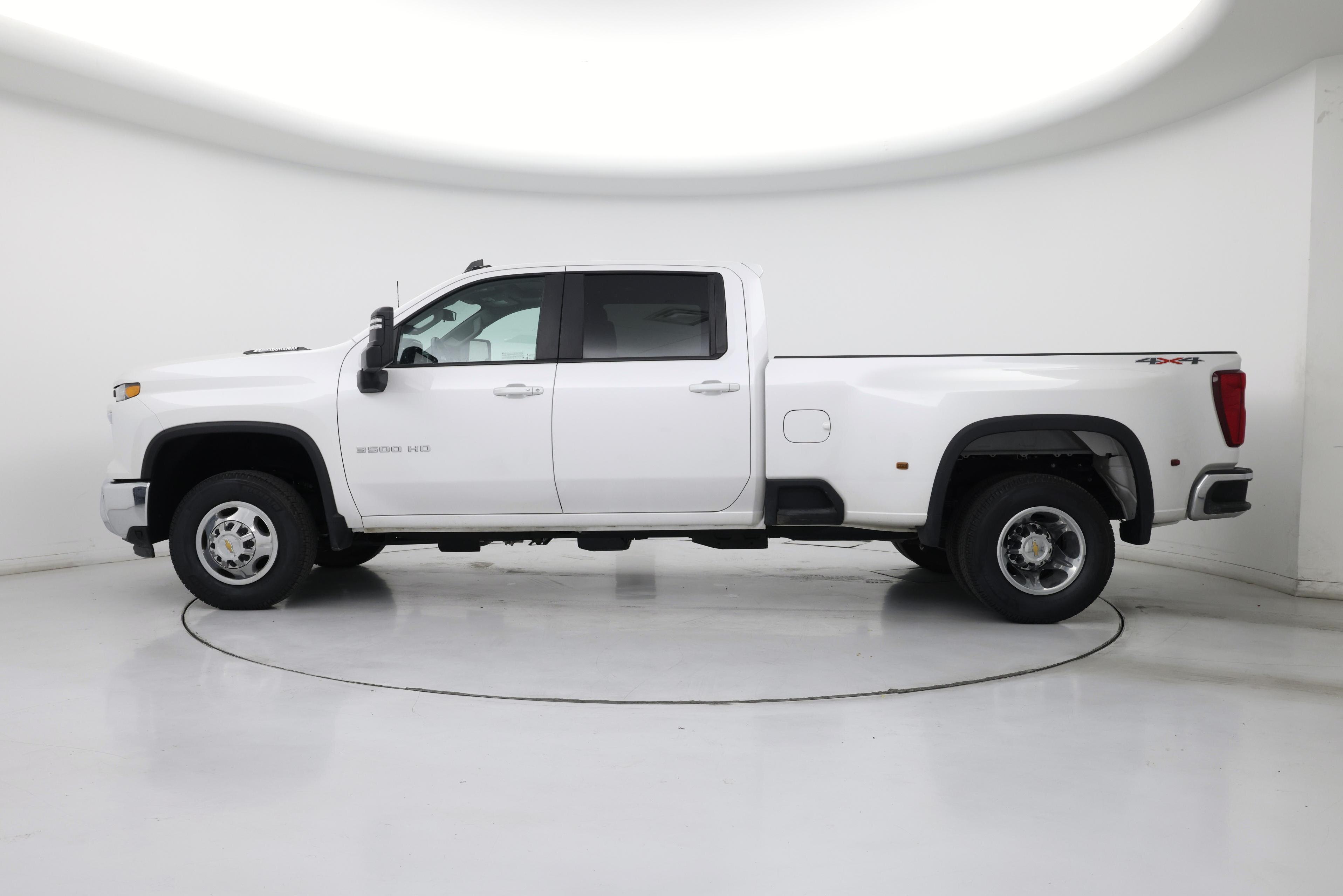 Thumbnail: 2024 Chevrolet Silverado 3500 - 3