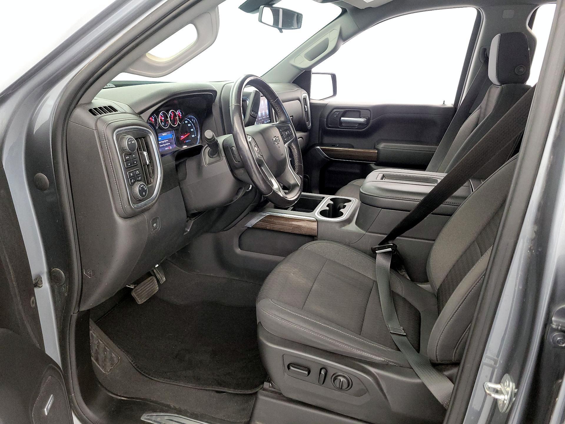 Thumbnail: 2021 Chevrolet Silverado 1500 - 11