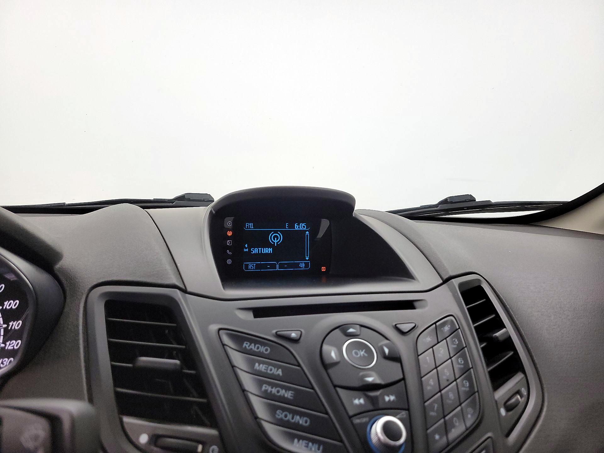 Thumbnail: 2015 Ford Fiesta - 14