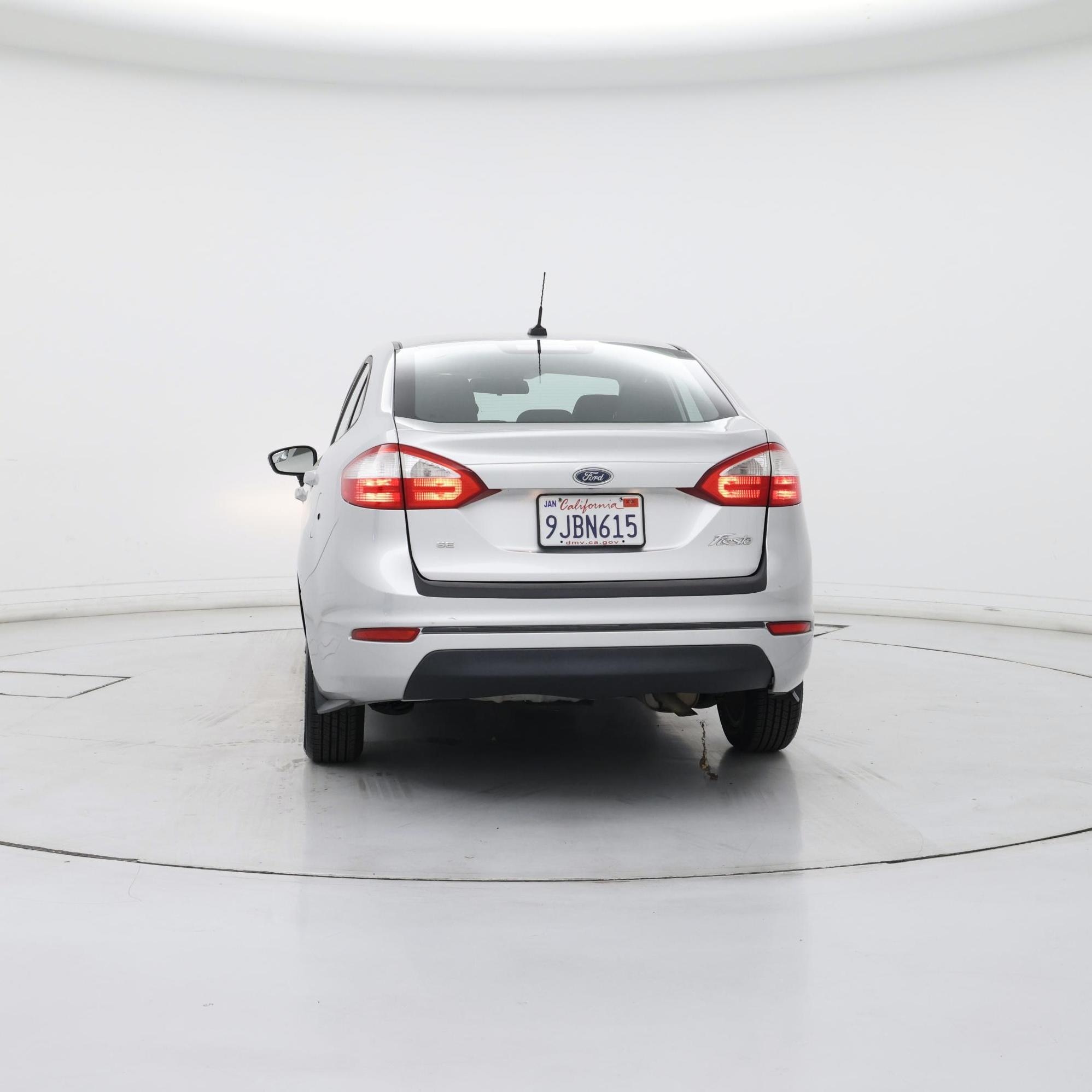 Thumbnail: 2015 Ford Fiesta - 6