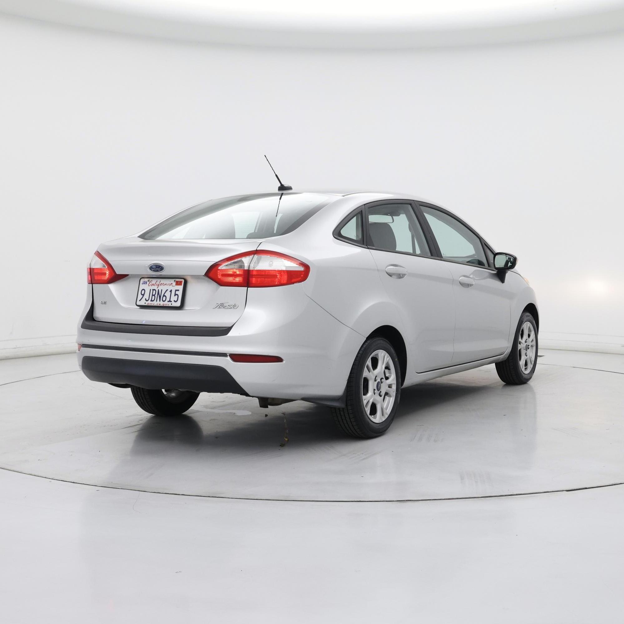 Thumbnail: 2015 Ford Fiesta - 8