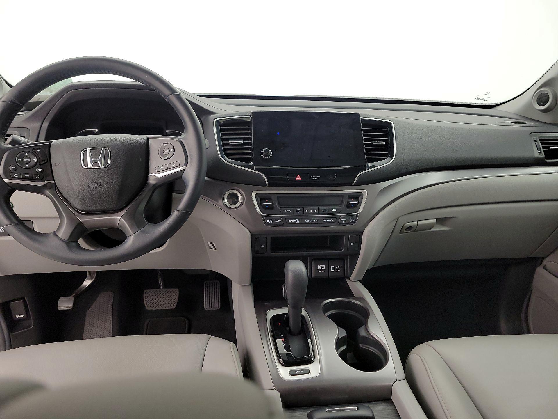 Thumbnail: 2020 Honda Pilot - 9