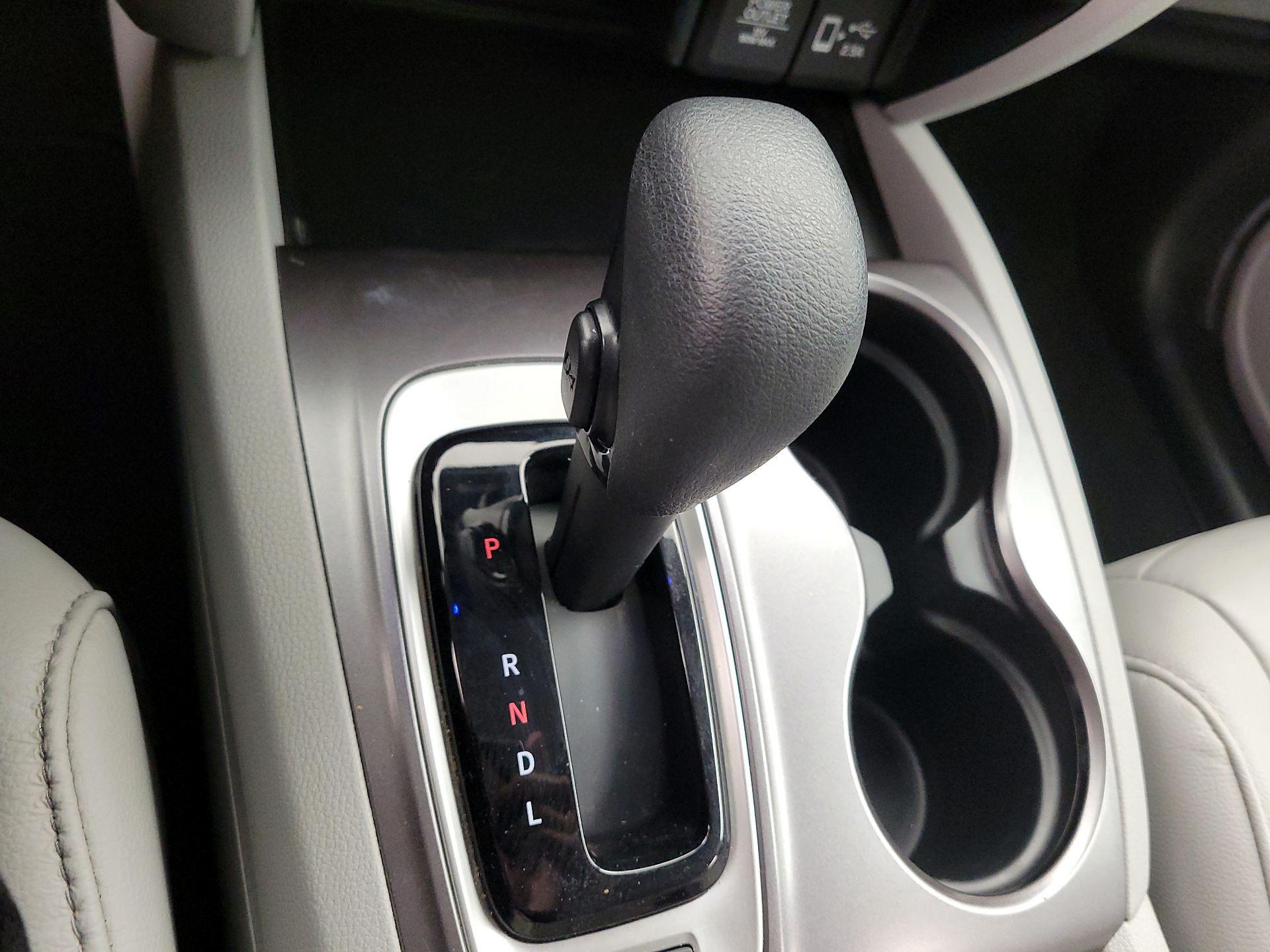 Thumbnail: 2020 Honda Pilot - 17
