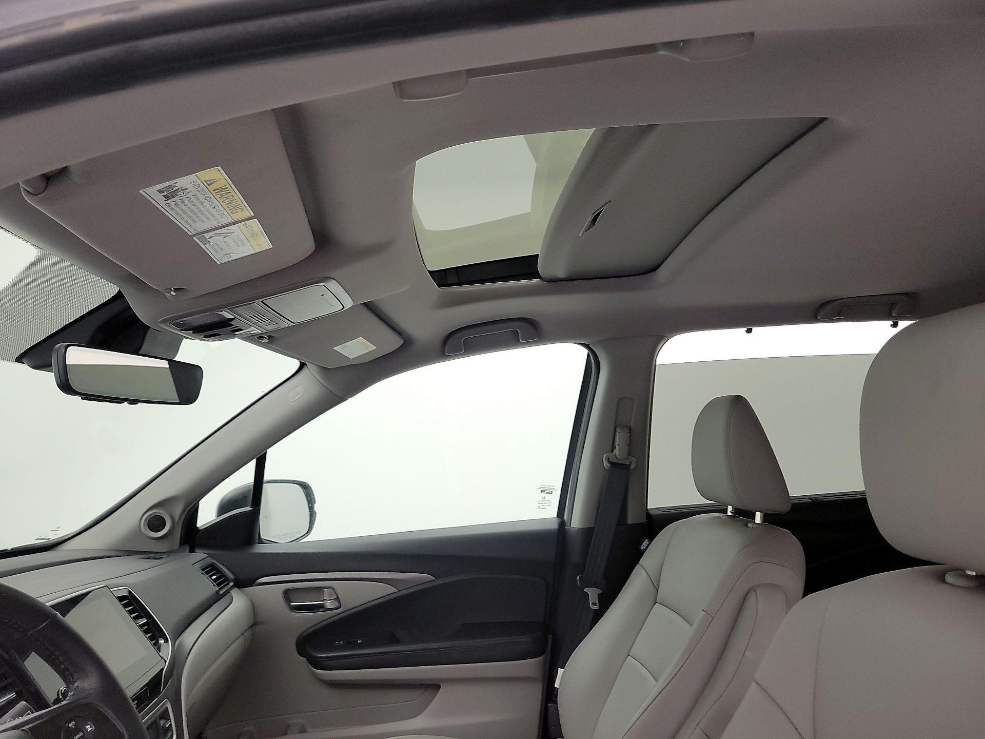 Thumbnail: 2020 Honda Pilot - 19