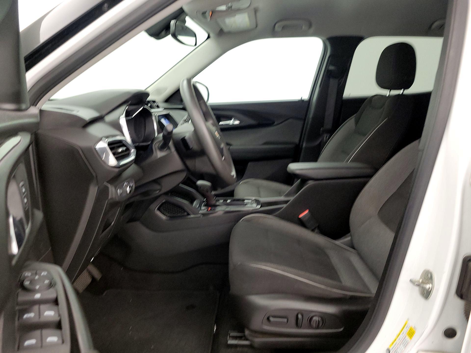 Thumbnail: 2021 Chevrolet TrailBlazer - 11