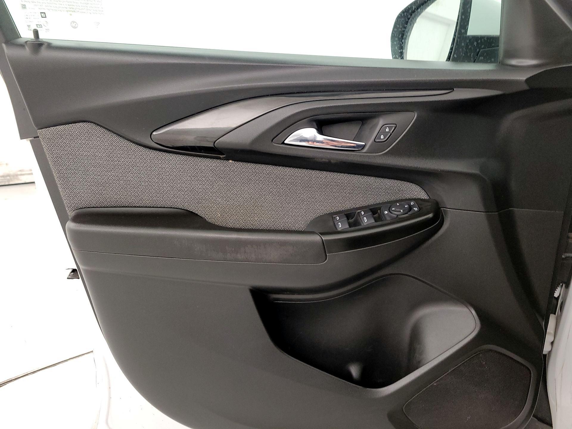 Thumbnail: 2021 Chevrolet TrailBlazer - 12