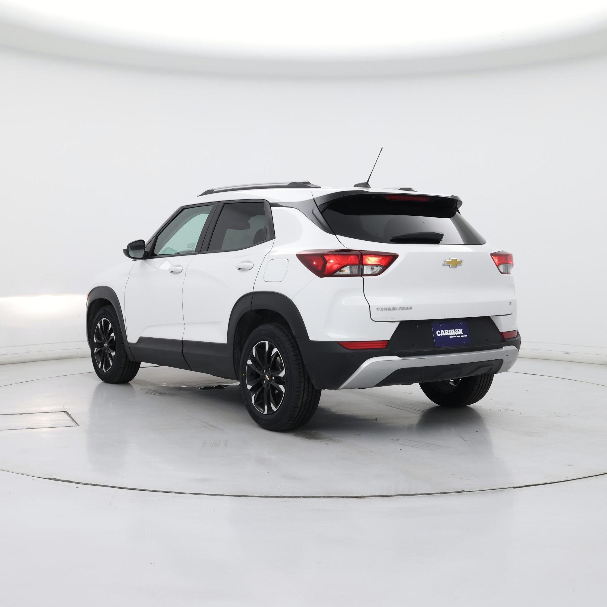 Thumbnail: 2021 Chevrolet TrailBlazer - 2