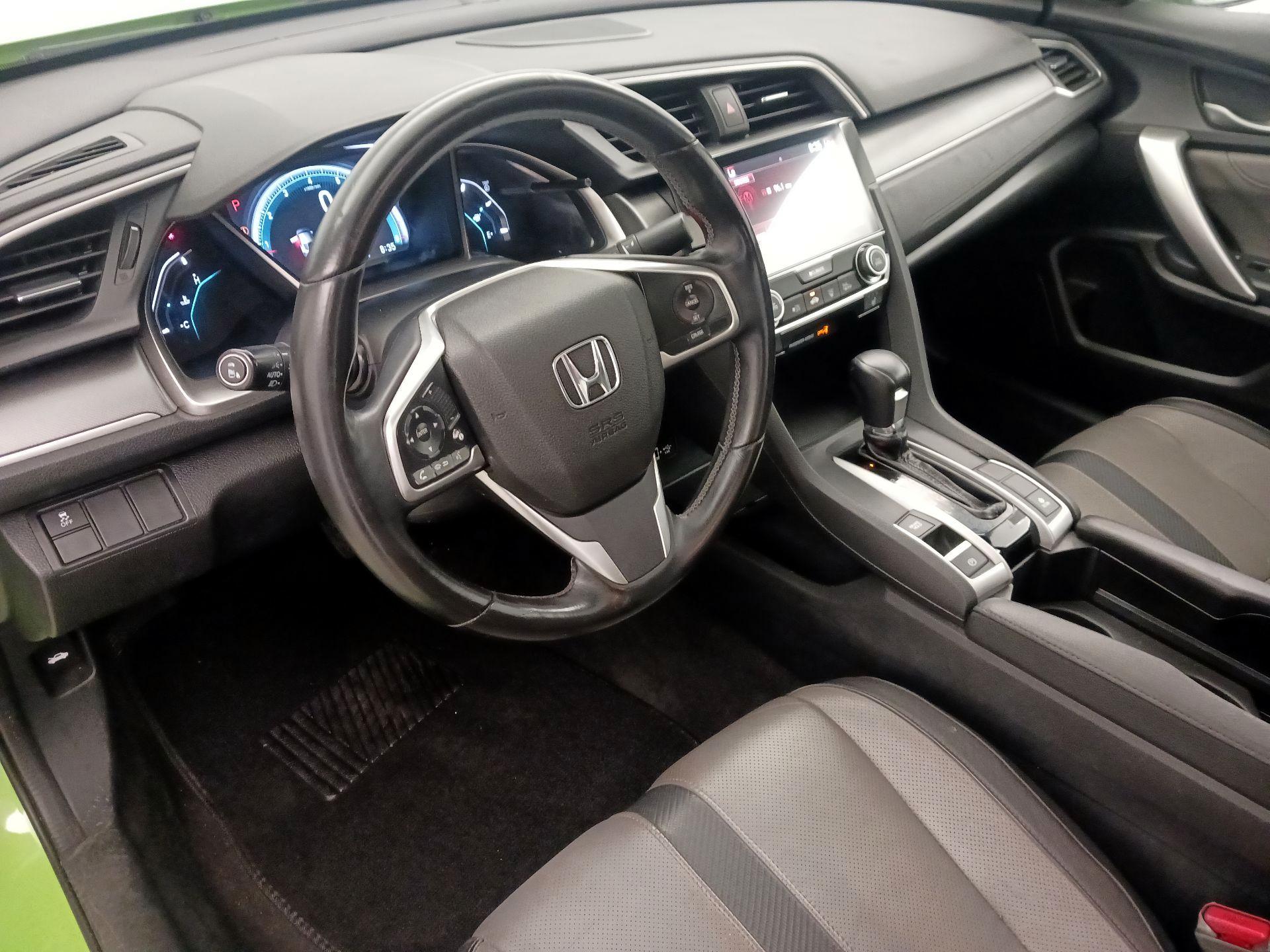 Thumbnail: 2016 Honda Civic - 9