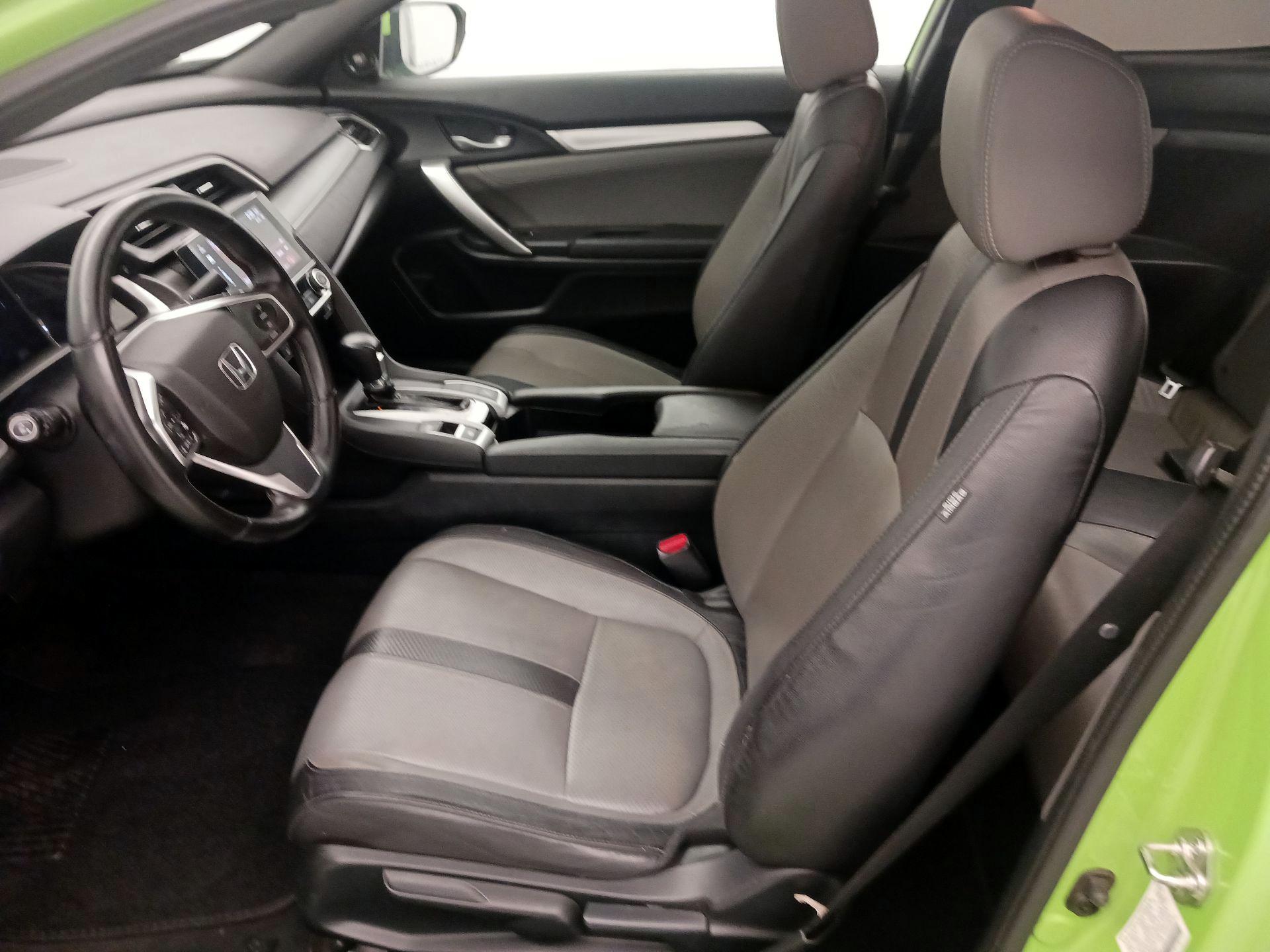 Thumbnail: 2016 Honda Civic - 11