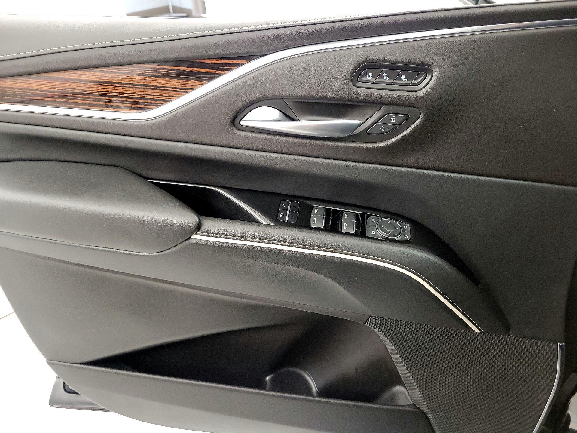 Thumbnail: 2022 Cadillac Escalade - 12