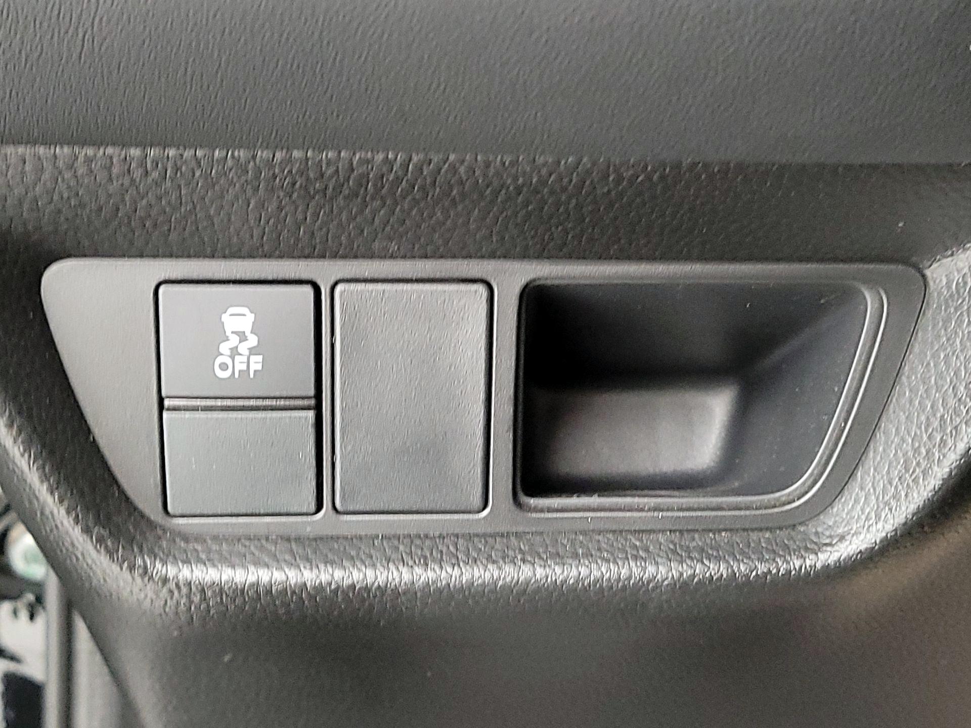 Thumbnail: 2025 Honda HR-V - 13