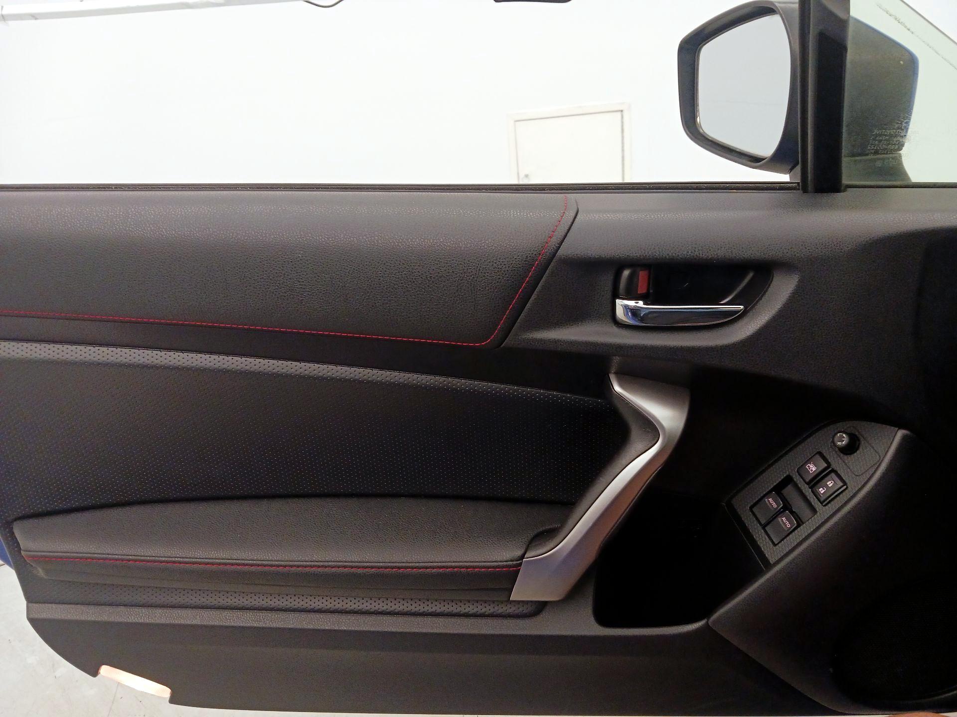 Thumbnail: 2015 Subaru BRZ - 12