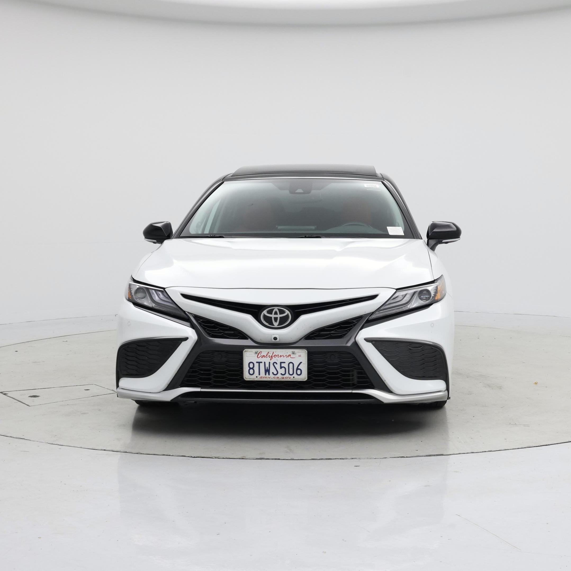 Thumbnail: 2021 Toyota Camry - 5