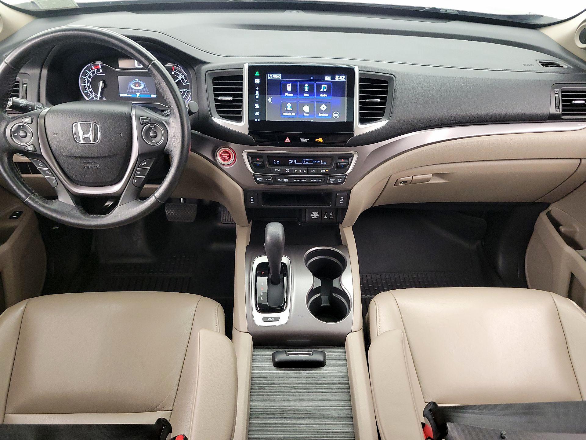 Thumbnail: 2016 Honda Pilot - 9