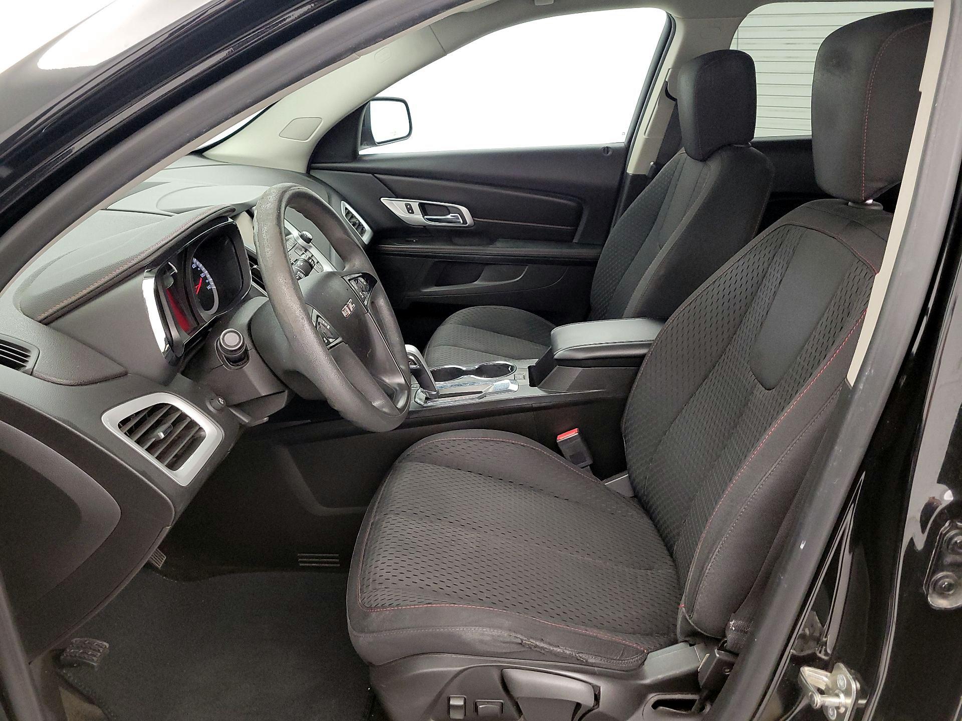 Thumbnail: 2015 GMC Terrain - 11