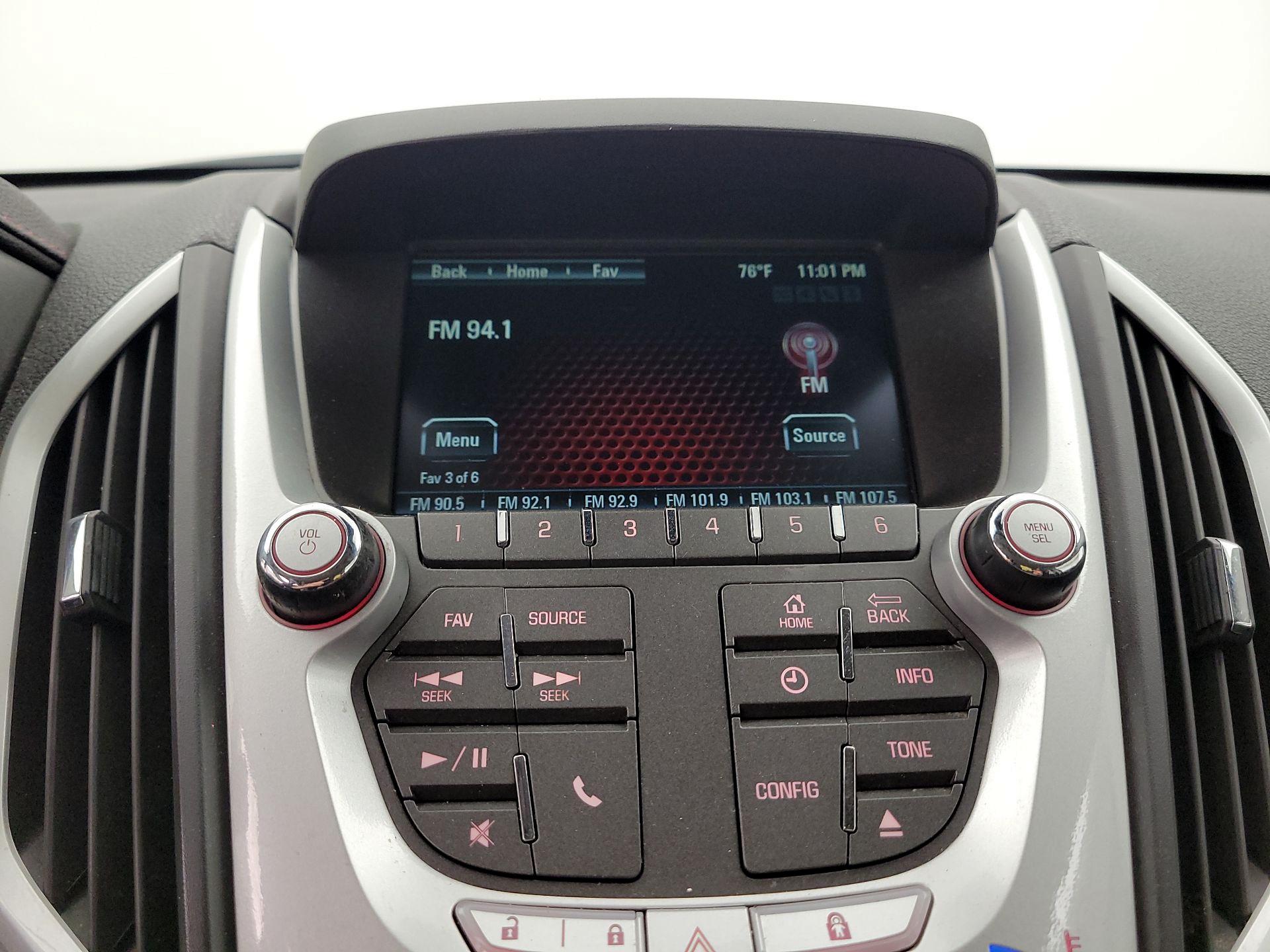 Thumbnail: 2015 GMC Terrain - 14