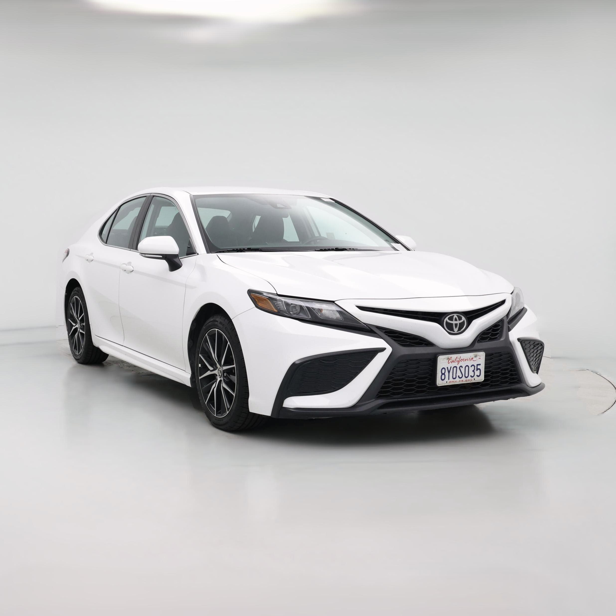 Thumbnail: 2022 Toyota Camry - 1