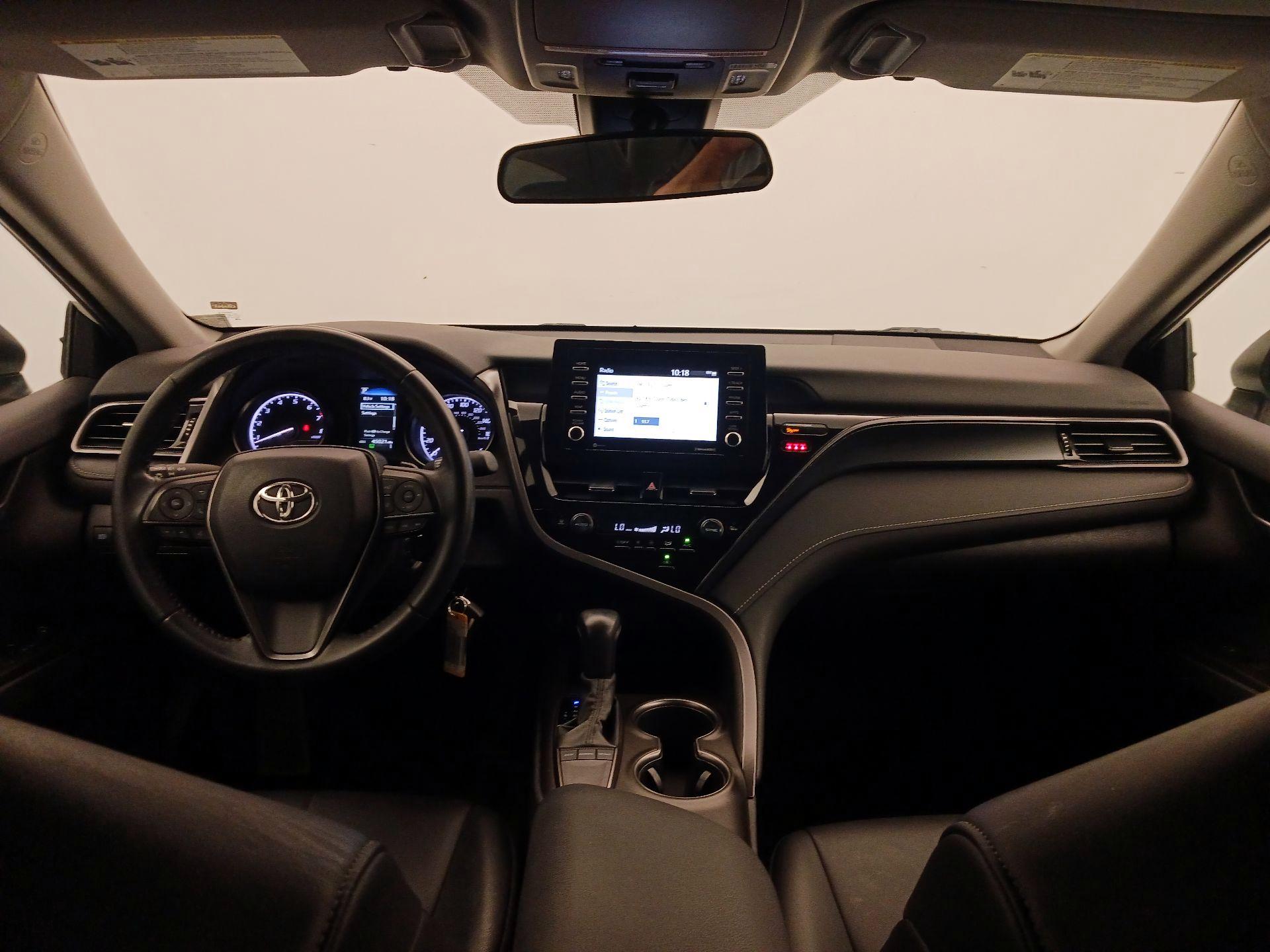Thumbnail: 2022 Toyota Camry - 9