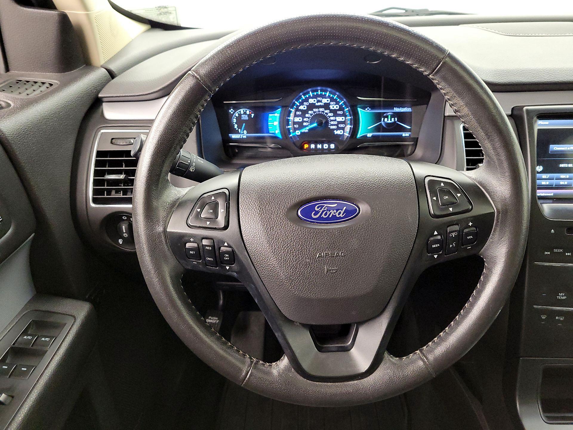 Thumbnail: 2015 Ford Flex - 10