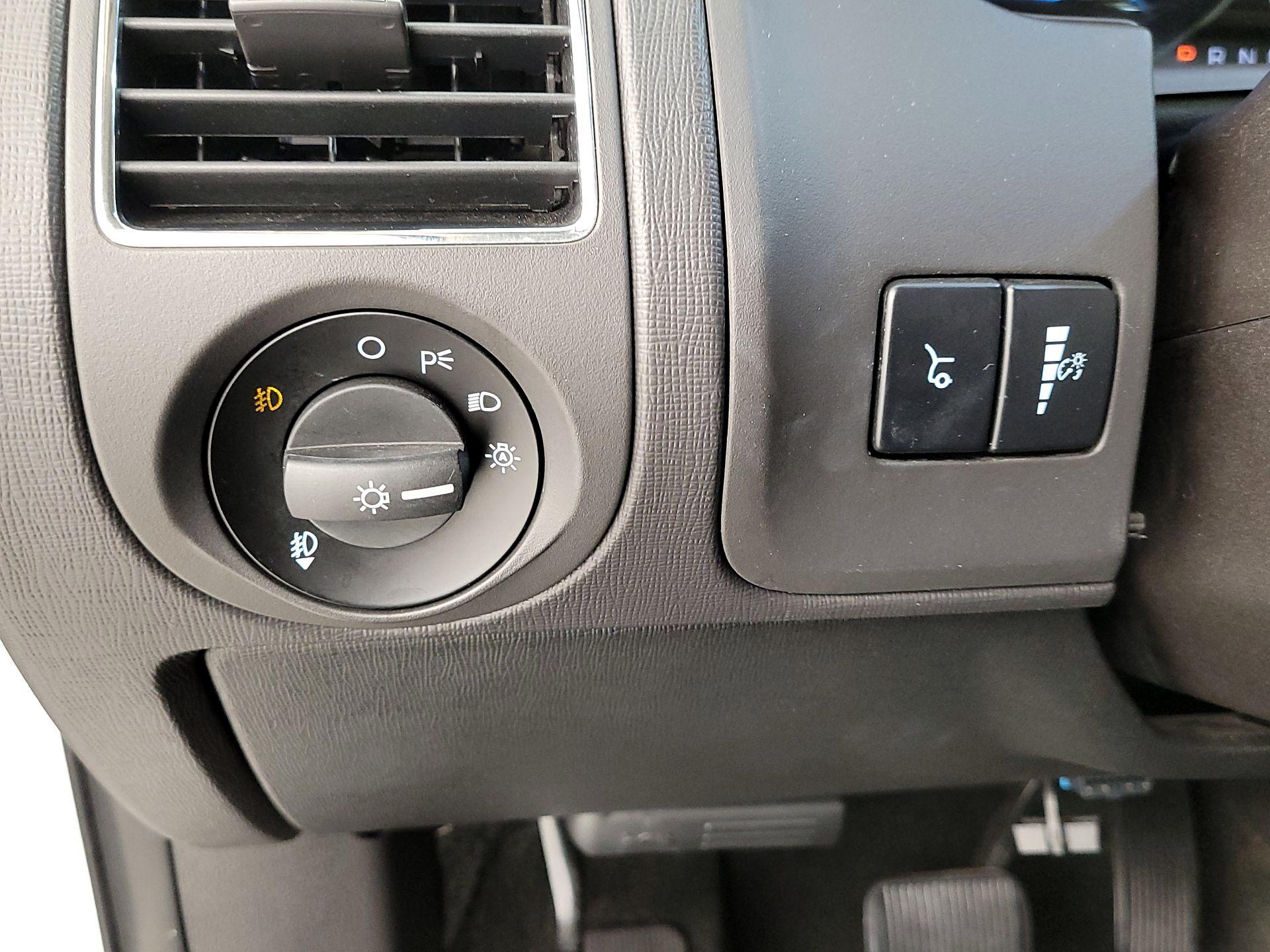 Thumbnail: 2015 Ford Flex - 13