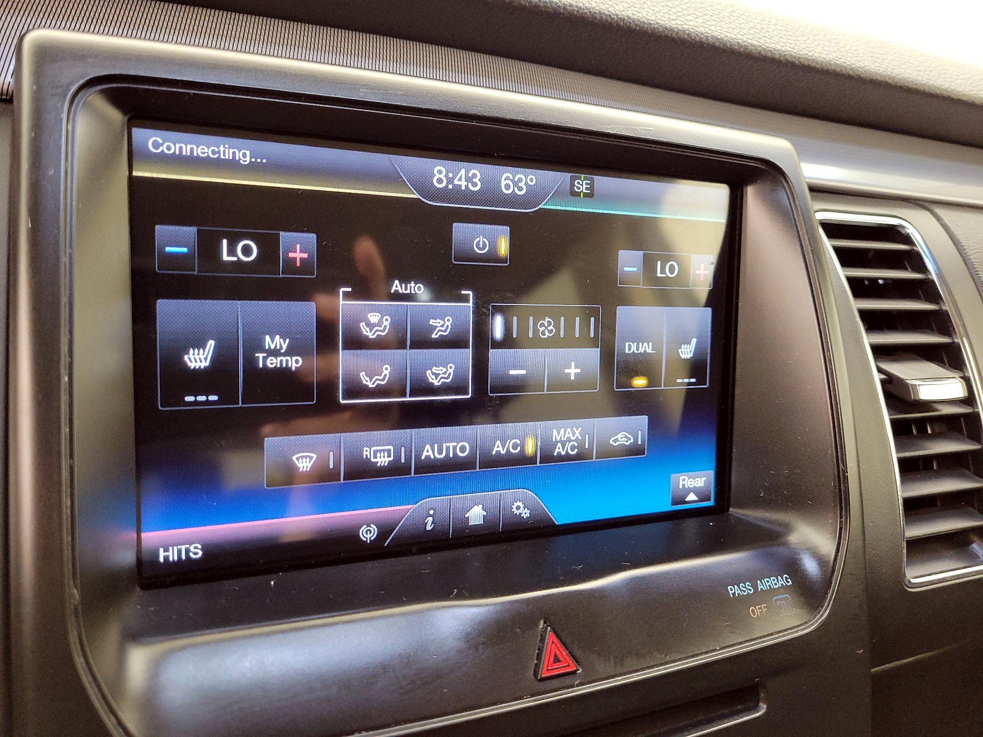 Thumbnail: 2015 Ford Flex - 16
