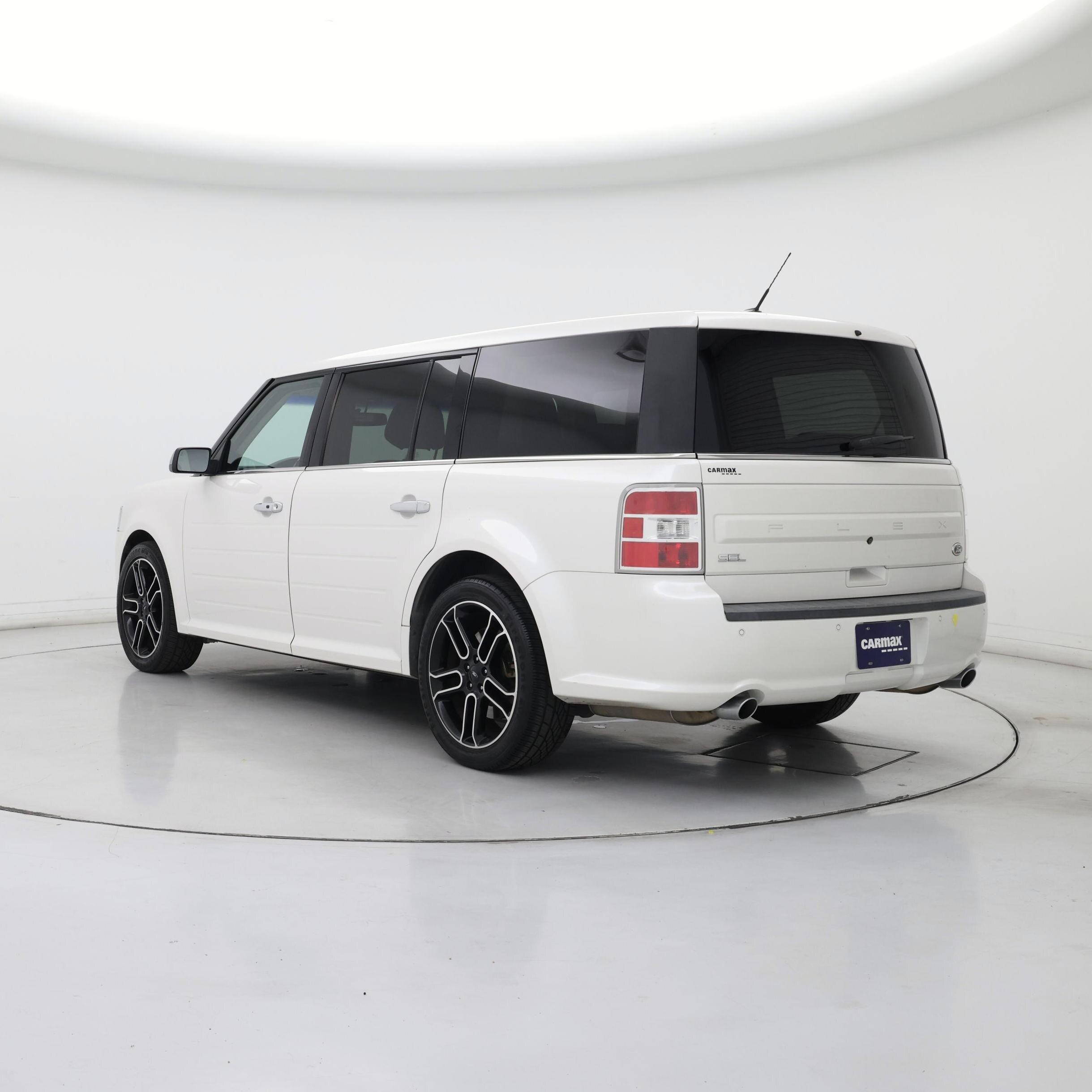 Thumbnail: 2015 Ford Flex - 2