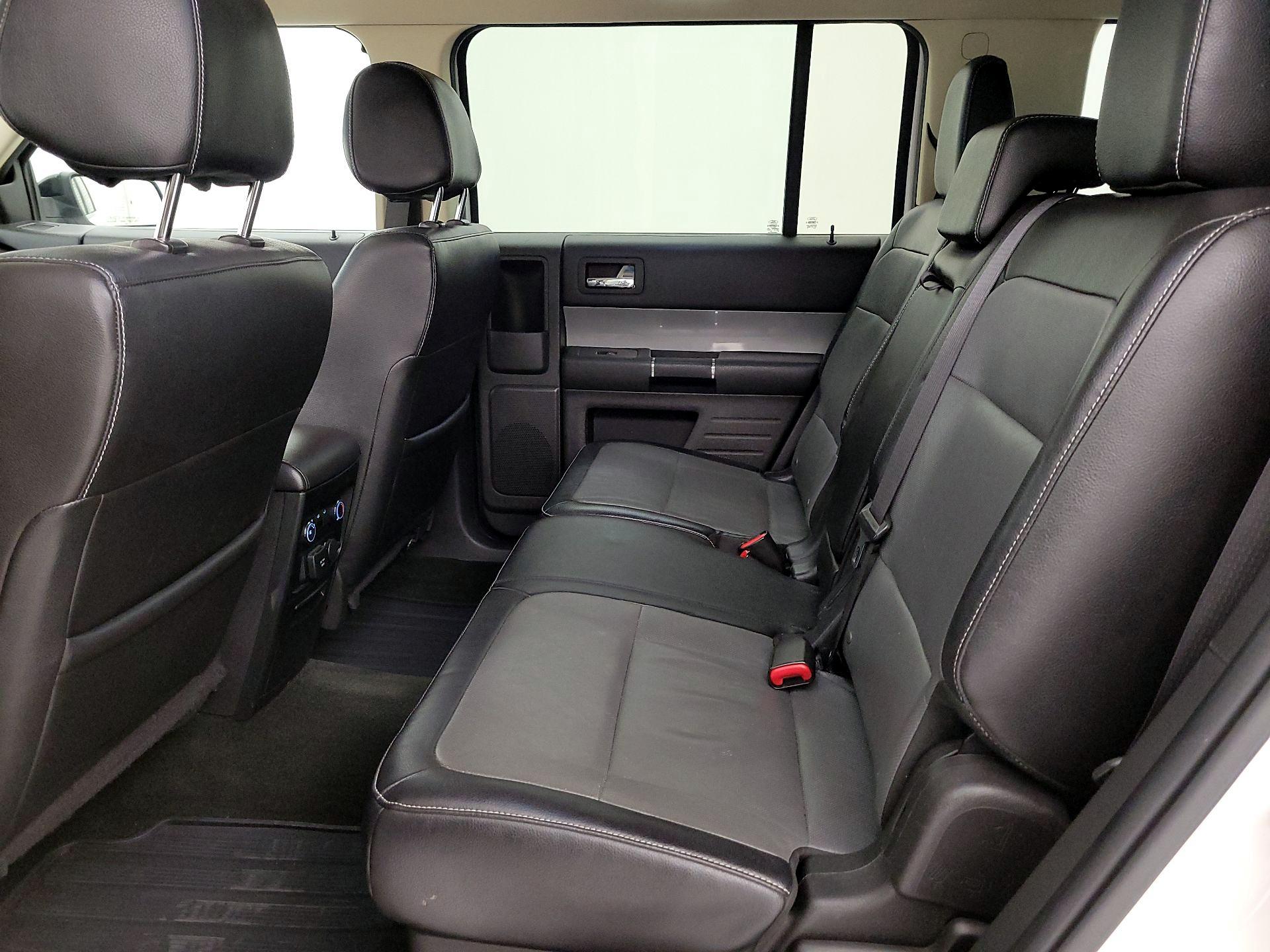 Thumbnail: 2015 Ford Flex - 19