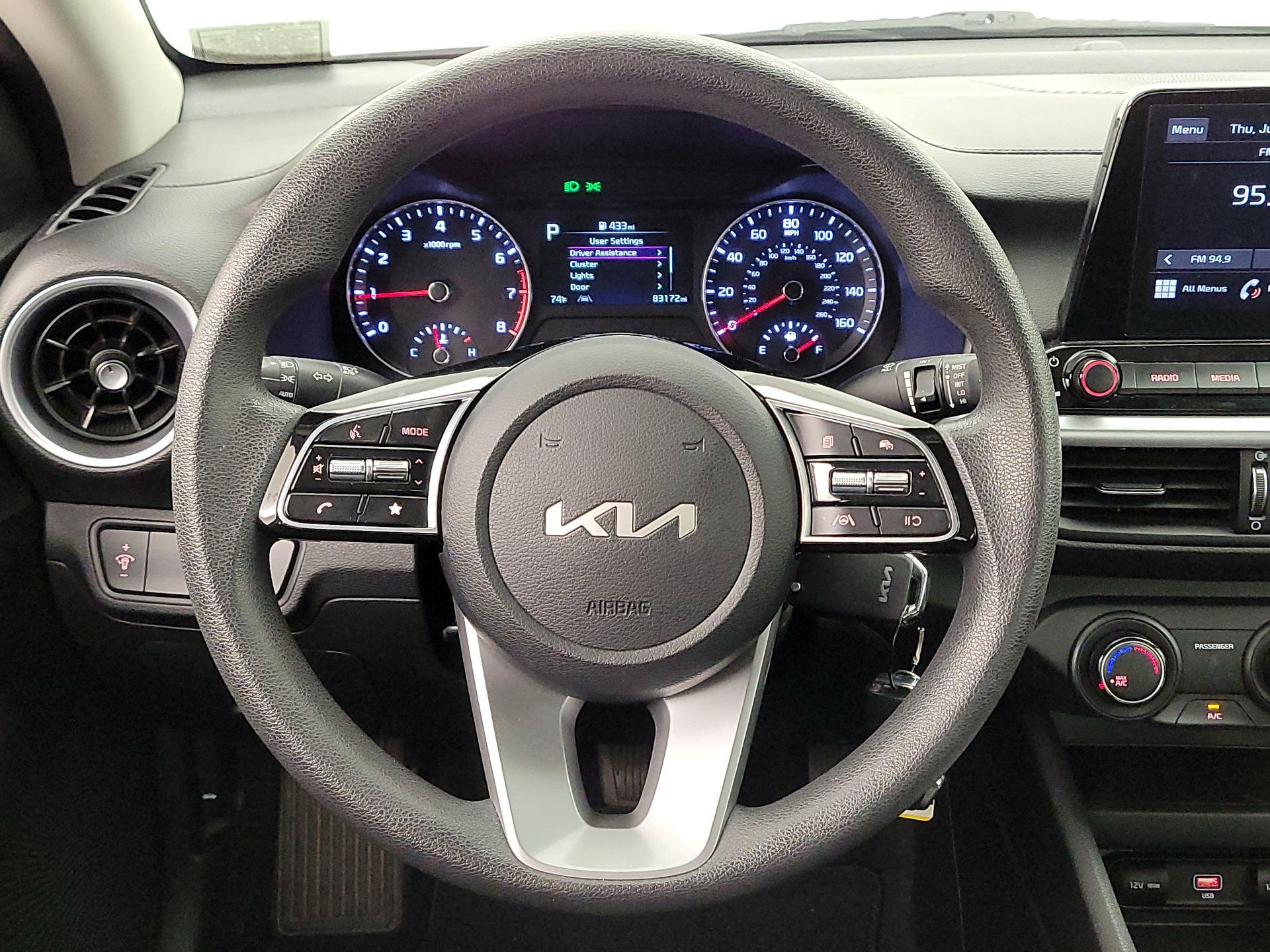 Thumbnail: 2023 Kia Forte - 10