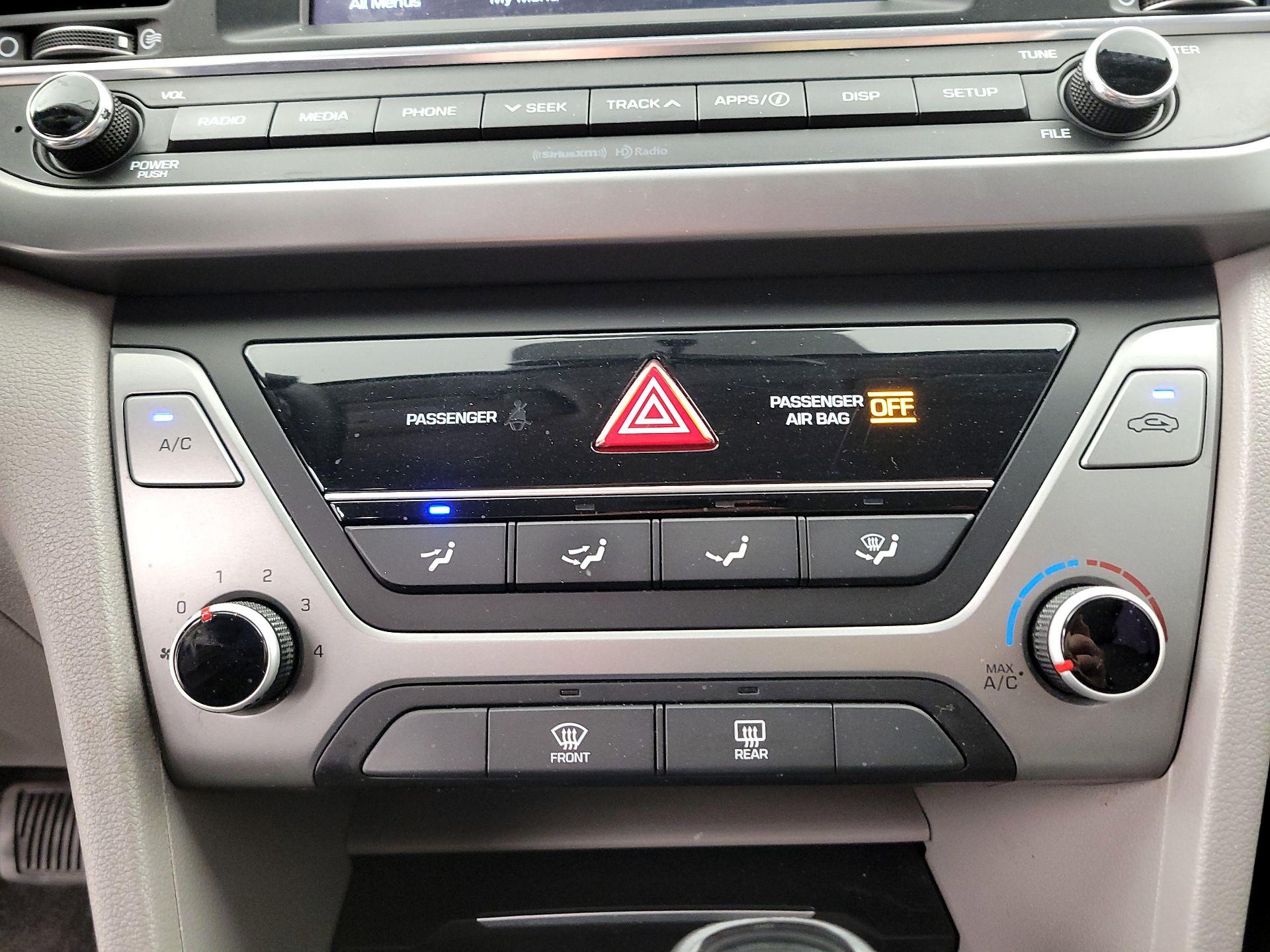 Thumbnail: 2017 Hyundai Elantra - 16