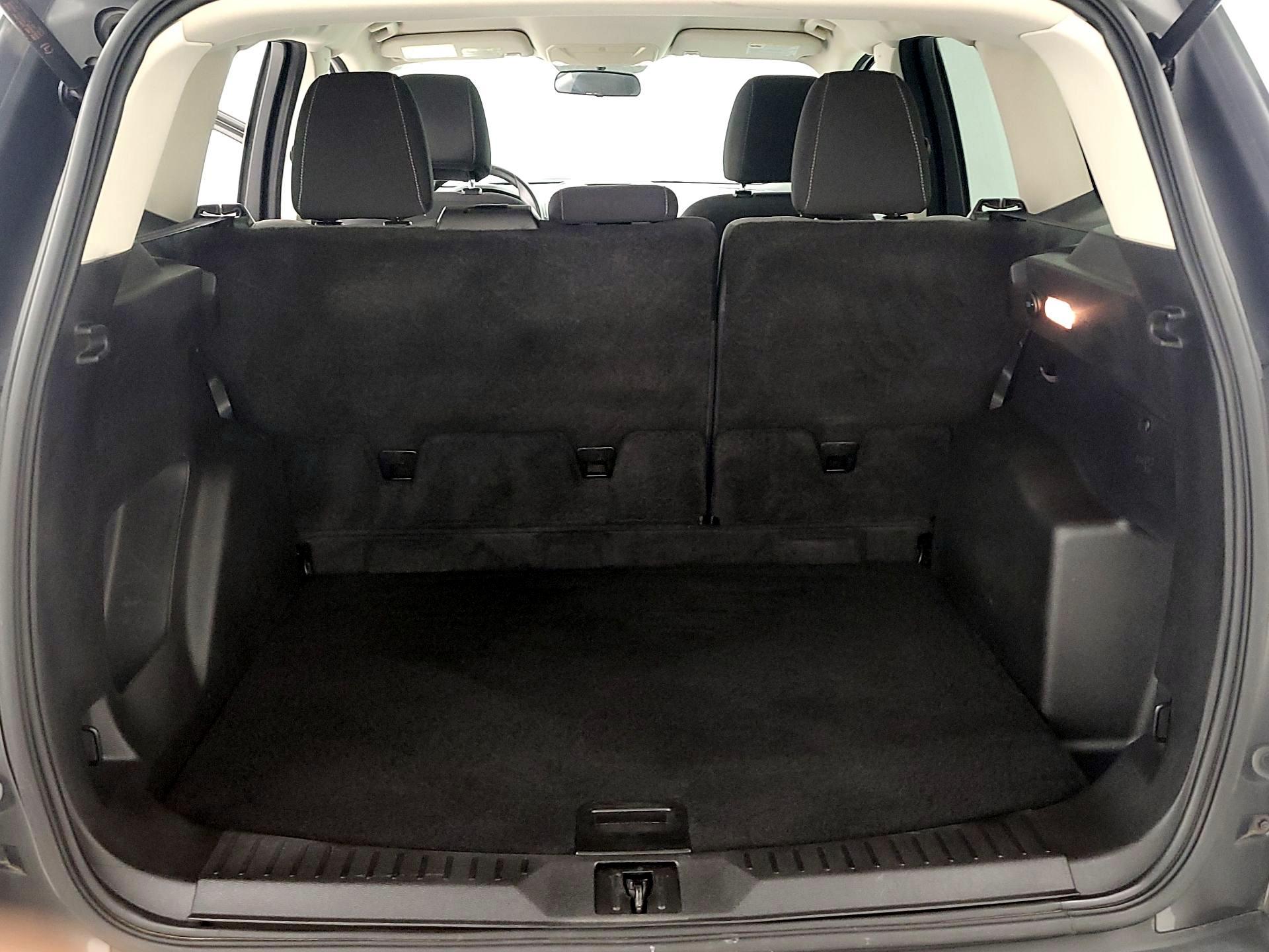 Thumbnail: 2015 Ford Escape - 19