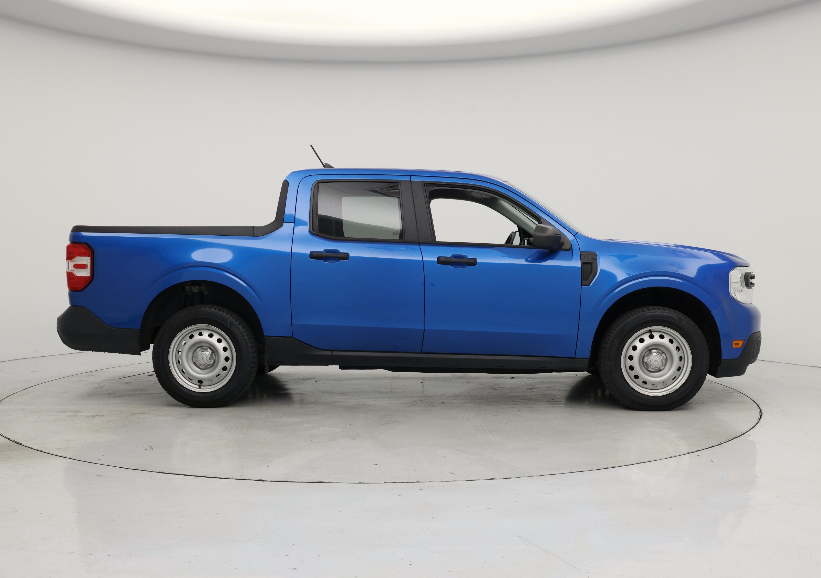 Thumbnail: 2022 Ford Maverick - 7