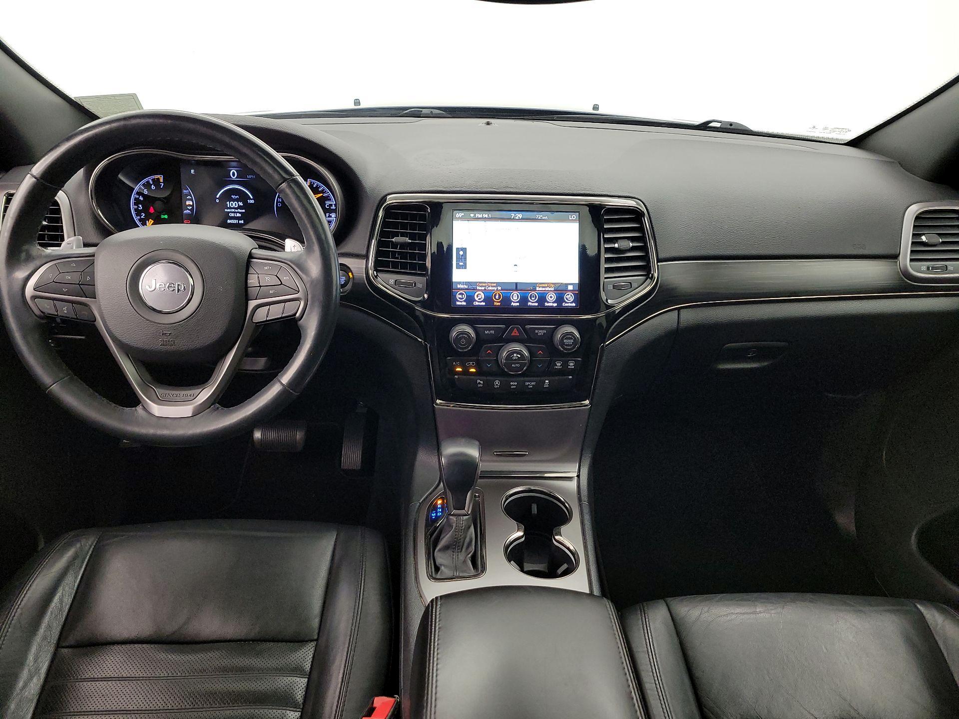 Thumbnail: 2020 Jeep Grand Cherokee - 9