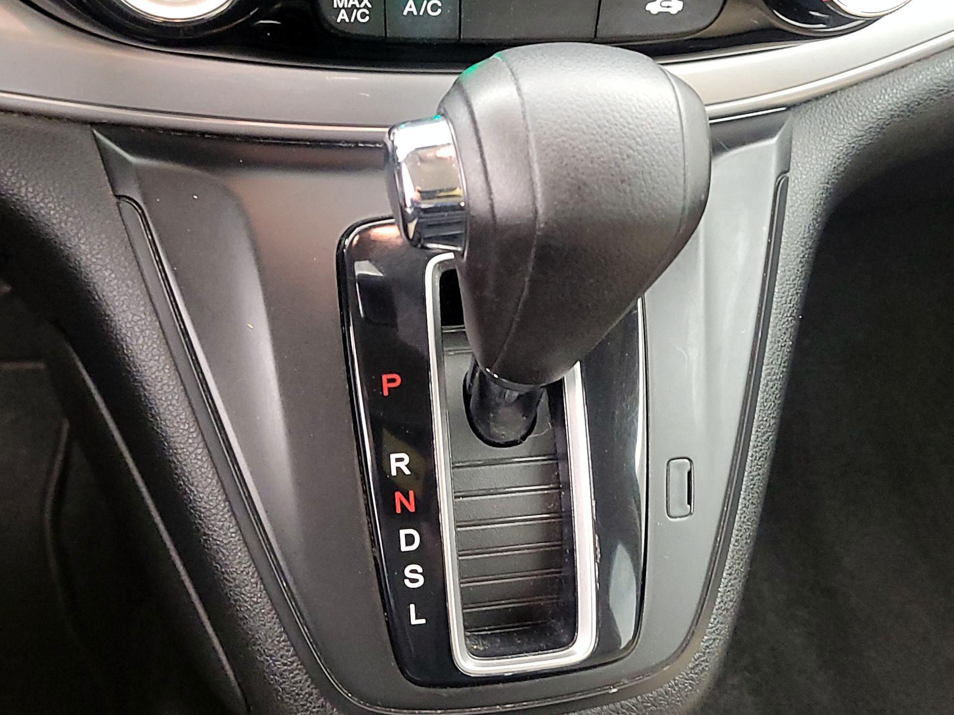 Thumbnail: 2015 Honda CR-V - 17