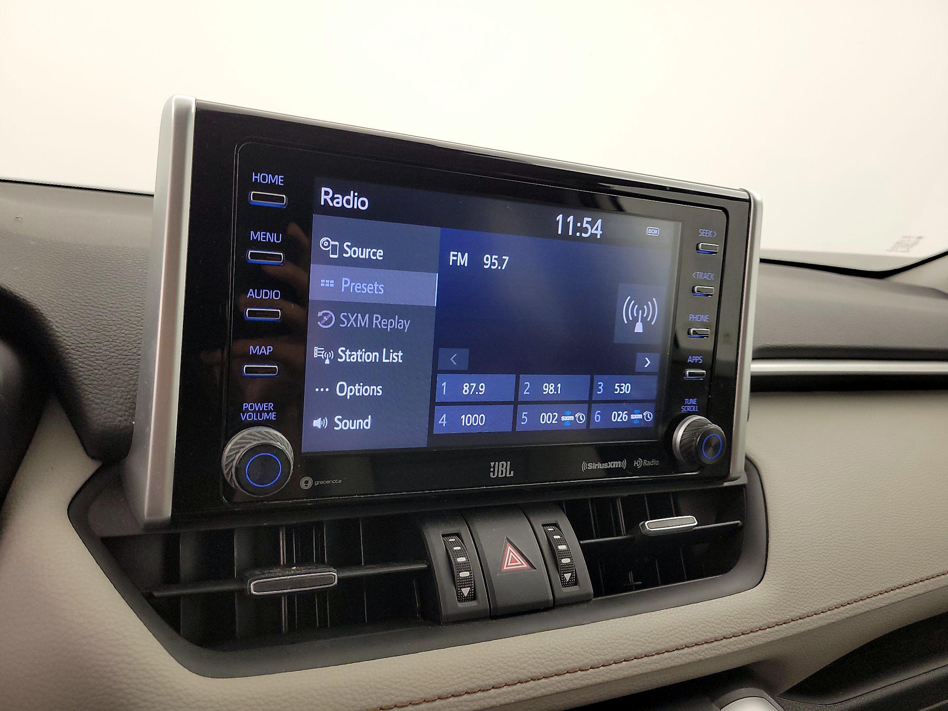 Thumbnail: 2021 Toyota RAV4 - 15