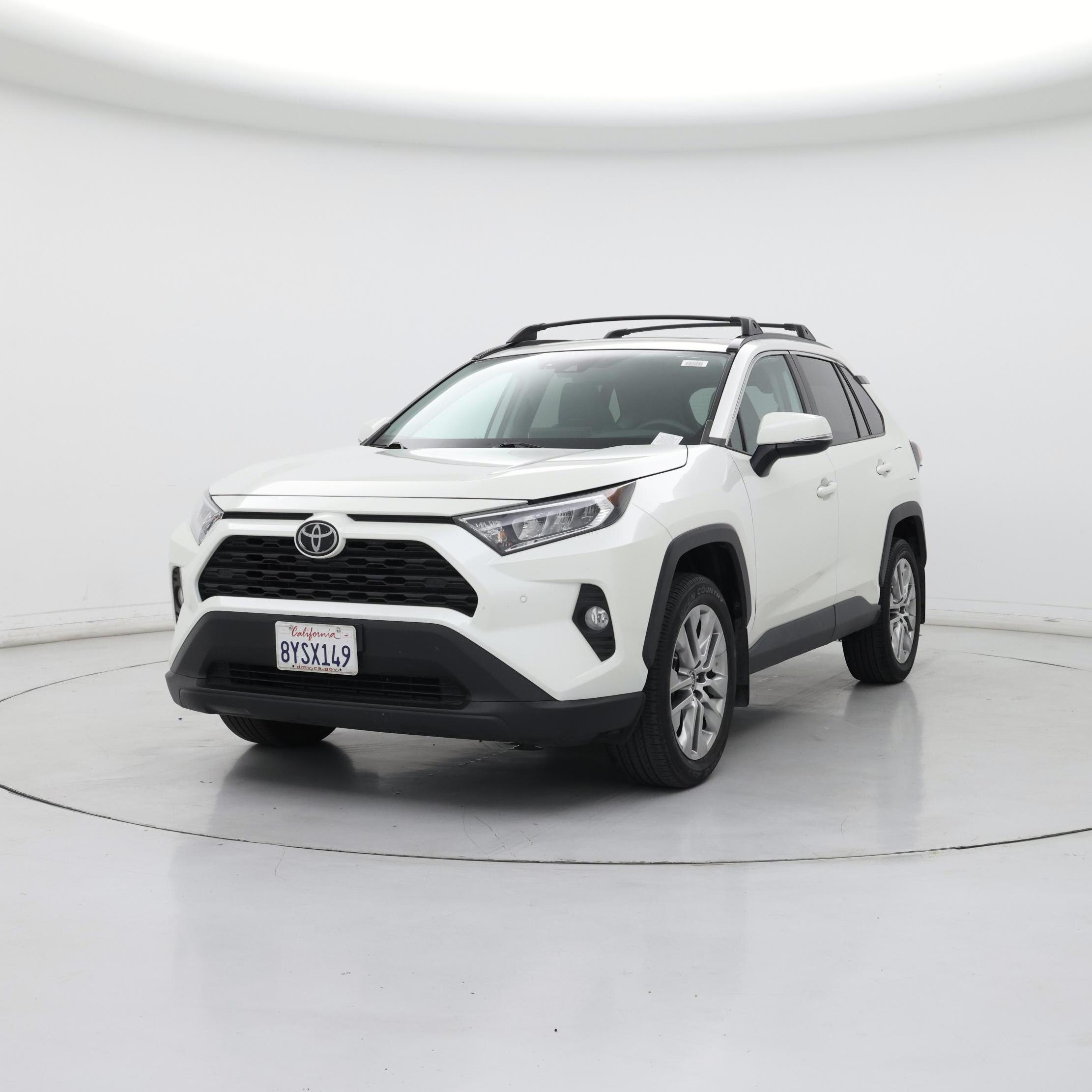 Thumbnail: 2021 Toyota RAV4 - 4