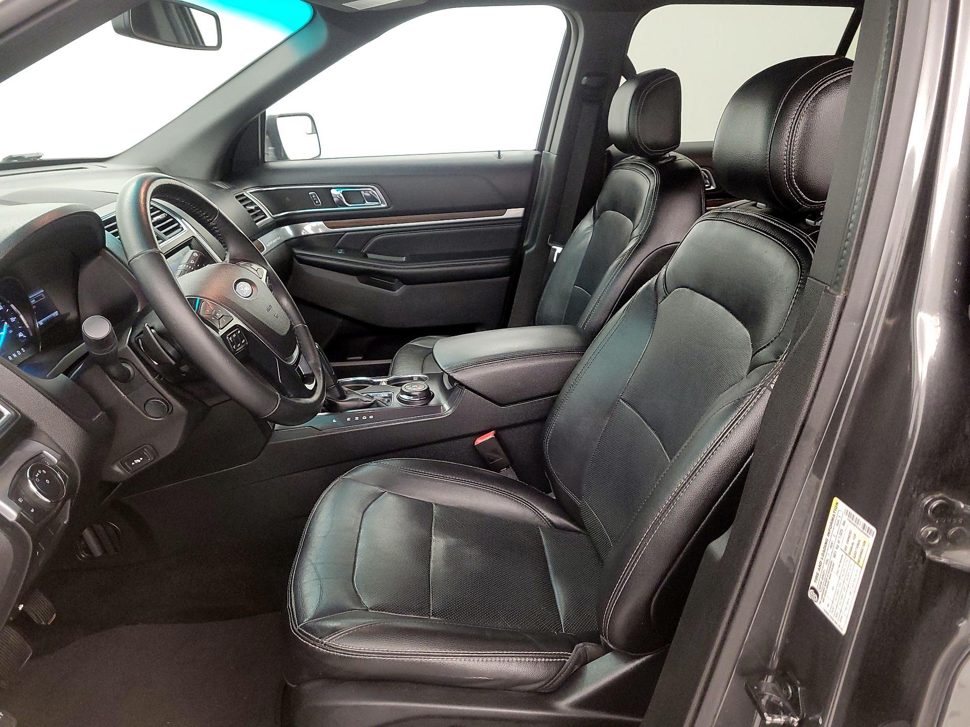 Thumbnail: 2016 Ford Explorer - 11