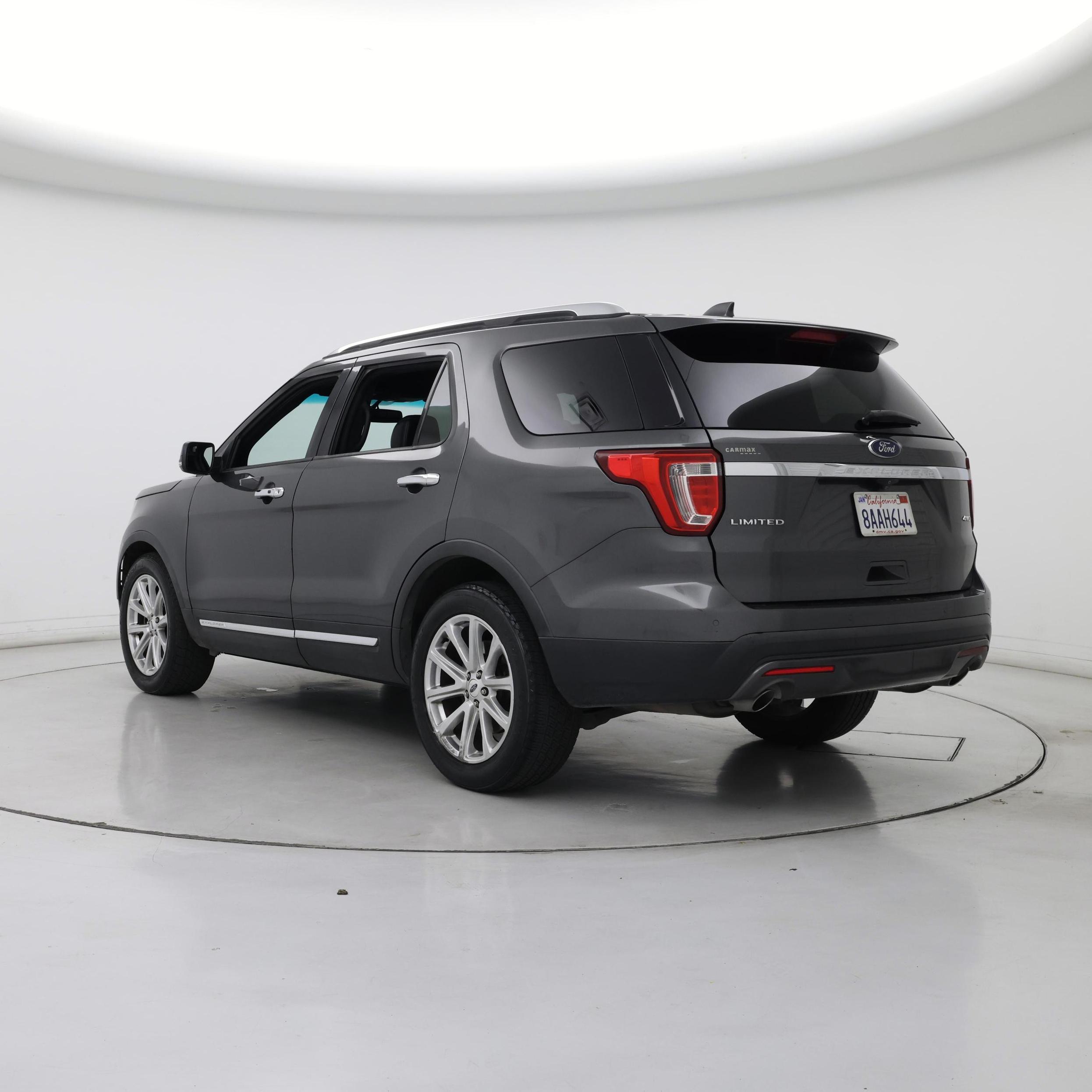 Thumbnail: 2016 Ford Explorer - 2