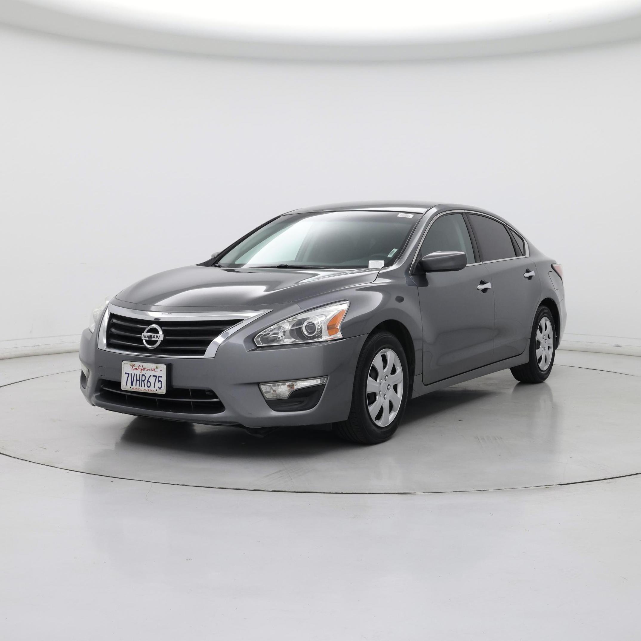 Thumbnail: 2015 Nissan Altima - 4