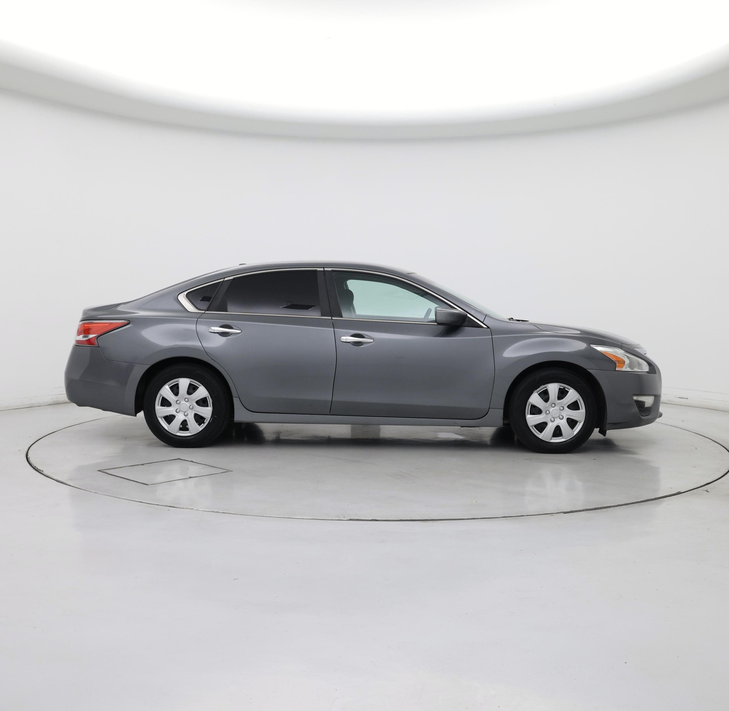 Thumbnail: 2015 Nissan Altima - 7
