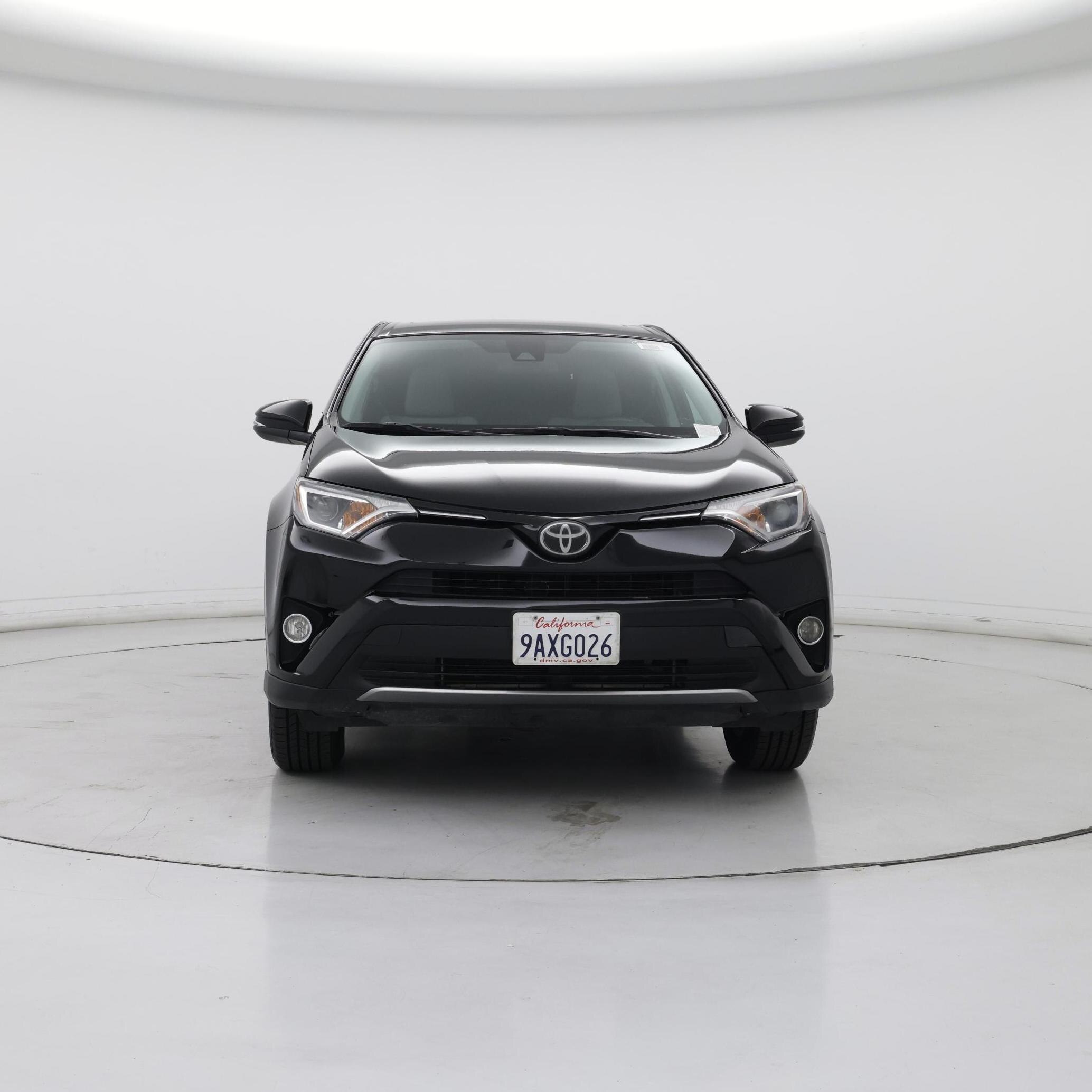 Thumbnail: 2018 Toyota RAV4 - 5